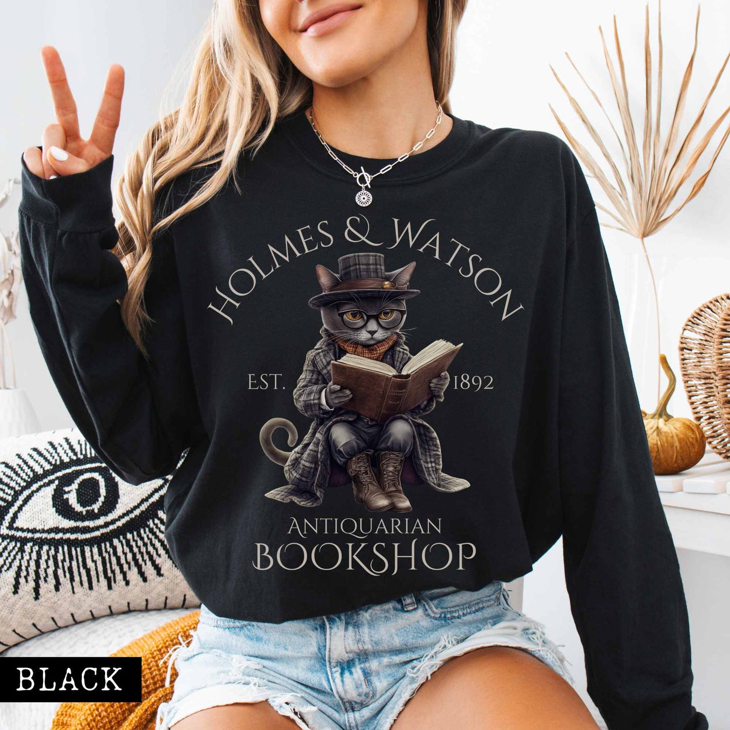 Long-sleeve Black / S Homes & Watson Antiquarian Bookshop - Sherlock Holmes Long sleeve Tee The Mystic Eden