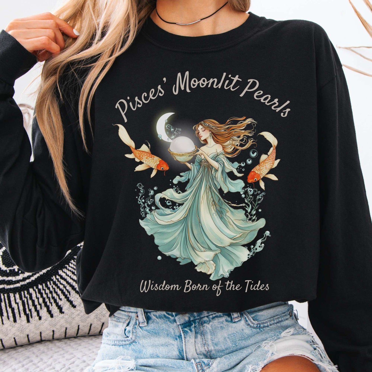 Long-sleeve Black / S Pisces' Moonlit Pearls Zodiac Long Sleeve Tee The Mystic Eden