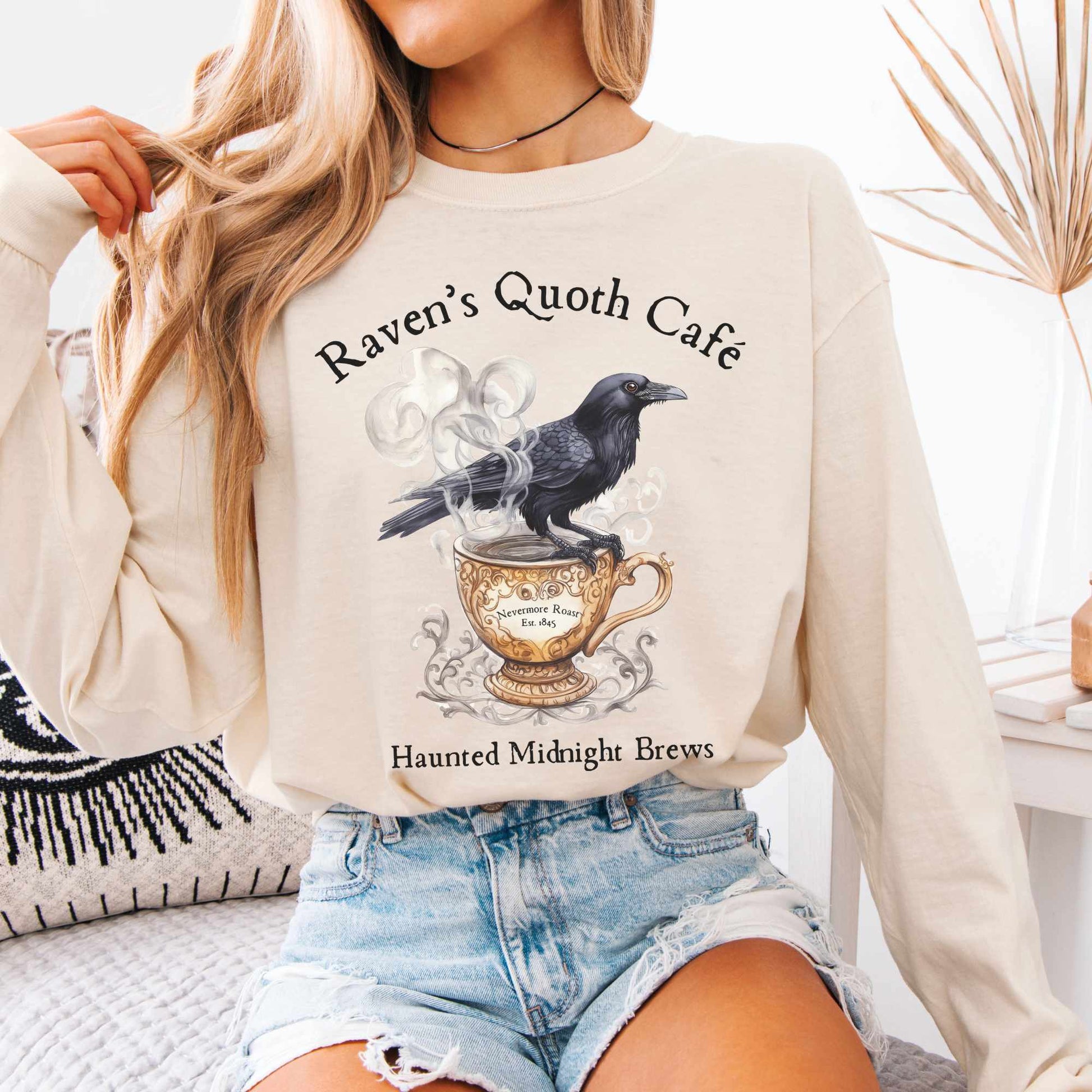 Long-sleeve Ivory / S Raven's Quoth Cafe Long Sleeved Shirt The Mystic Eden