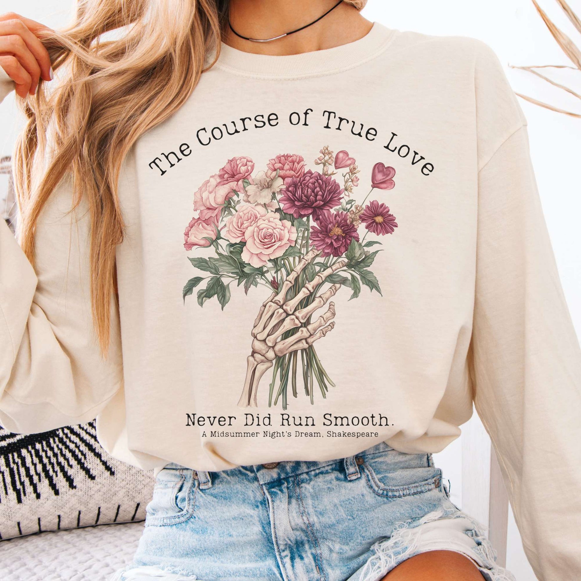 Long-sleeve Ivory / S The Course of True Love Never Did Run Smooth Shakespeare Long Sleeve Shirt The Mystic Eden