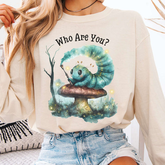 Long-sleeve Ivory / S Who are you? Caterpillar Alice's Adventures in Wonderland Long Sleeve Shirt The Mystic Eden
