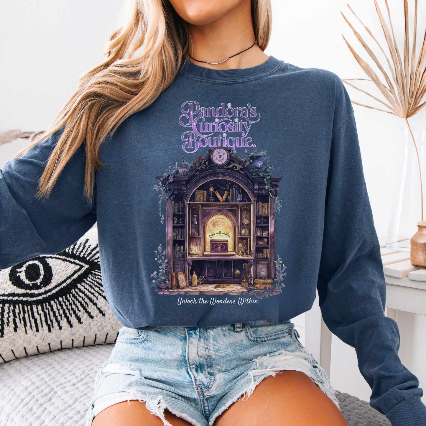 Long-sleeve Pandora's Curiosity Boutique Long Sleeved Shirt The Mystic Eden