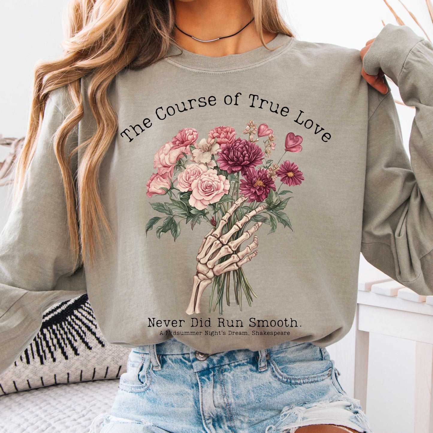 Long-sleeve Sandstone / S The Course of True Love Never Did Run Smooth Shakespeare Long Sleeve Shirt The Mystic Eden