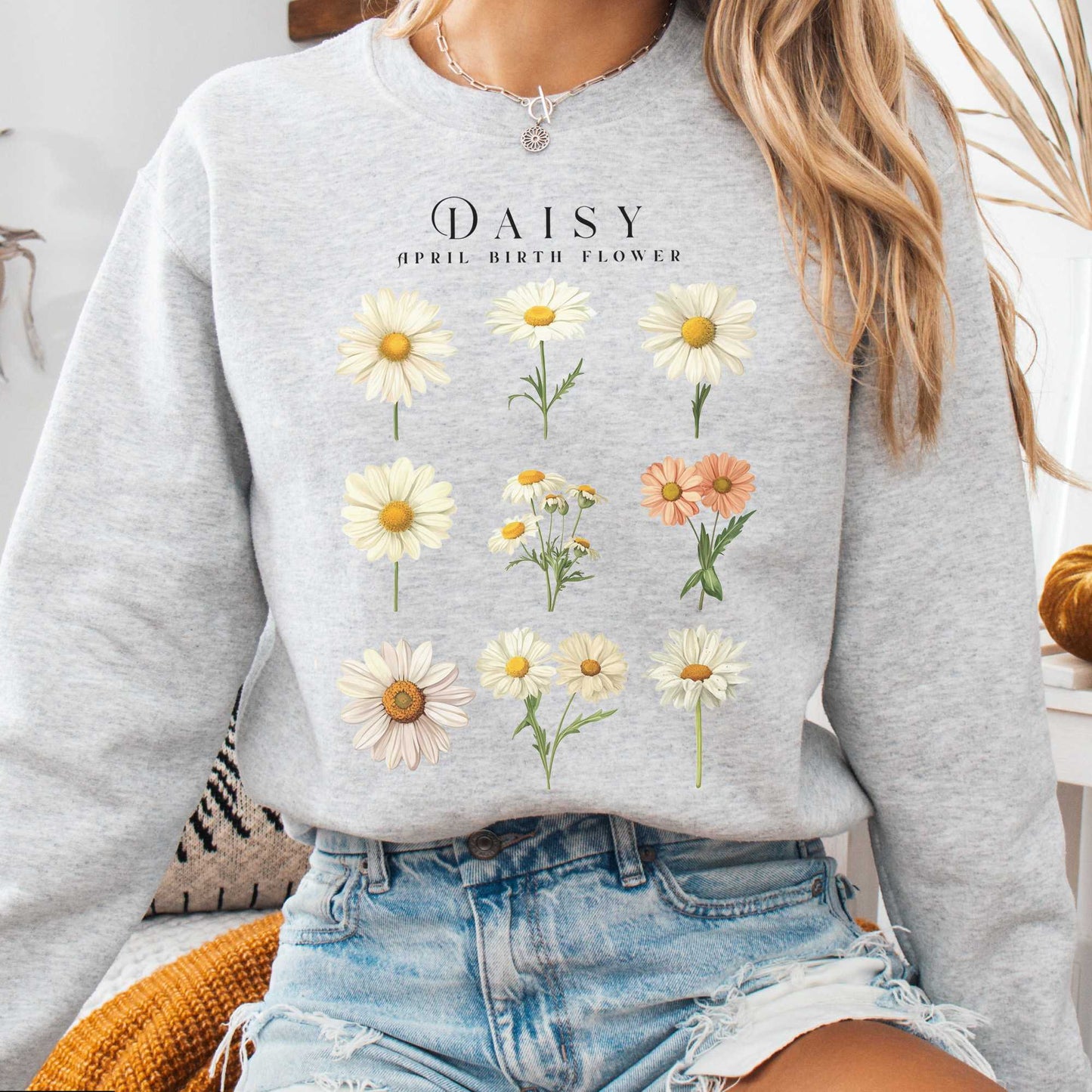 Sweatshirt Ash / S Daisy April Birth Month Flower Sweatshirt The Mystic Eden