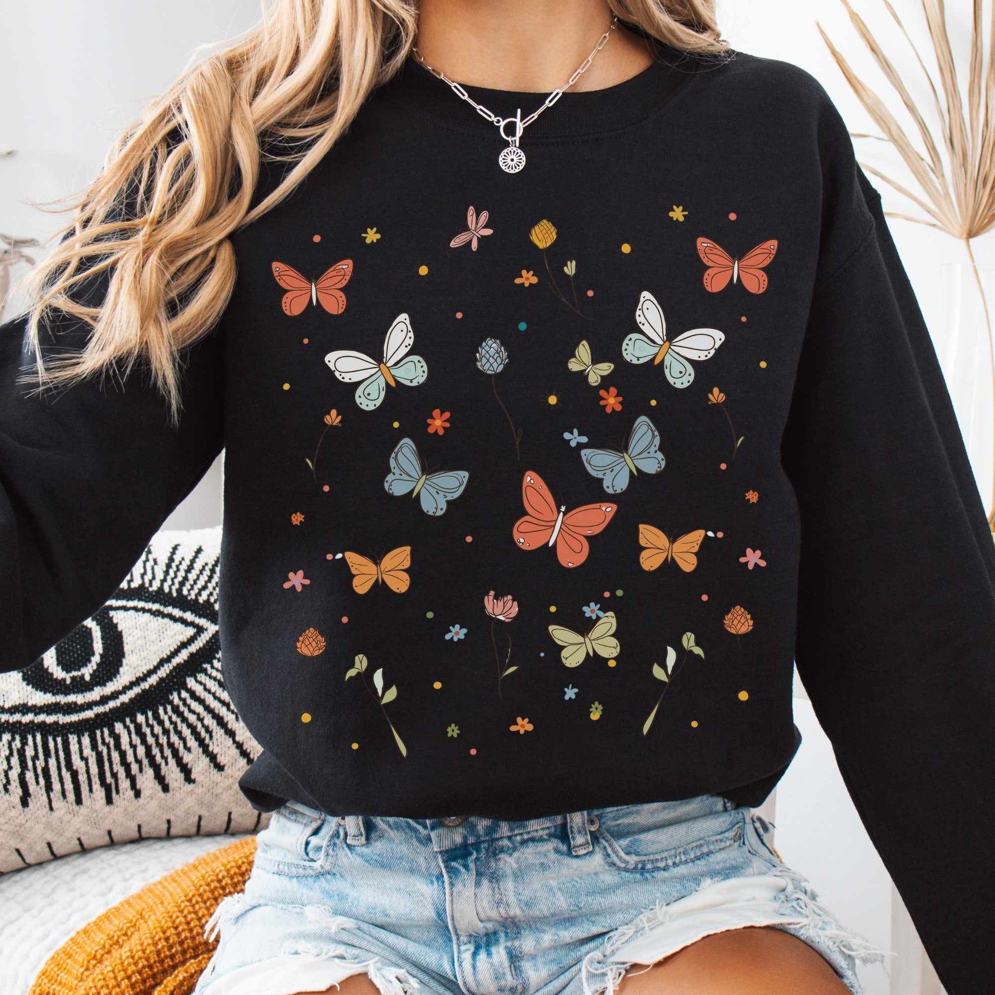 Sweatshirt Black / S Bright Butterflies Sweatshirt The Mystic Eden