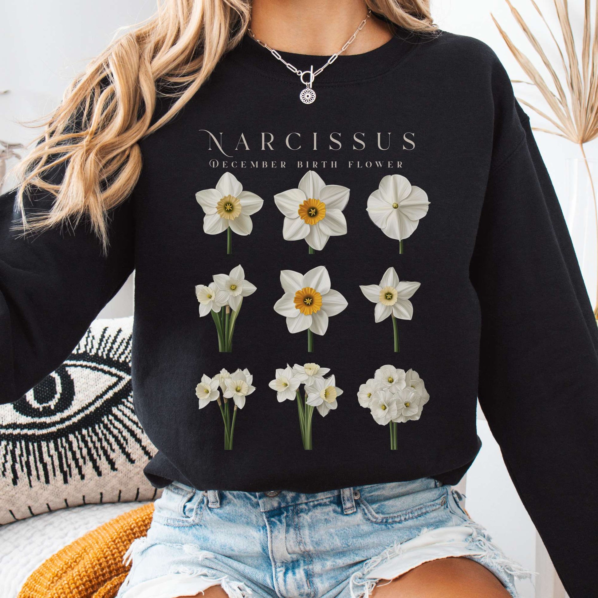 Sweatshirt Black / S Narcissus December Birth Month Flower Sweatshirt The Mystic Eden