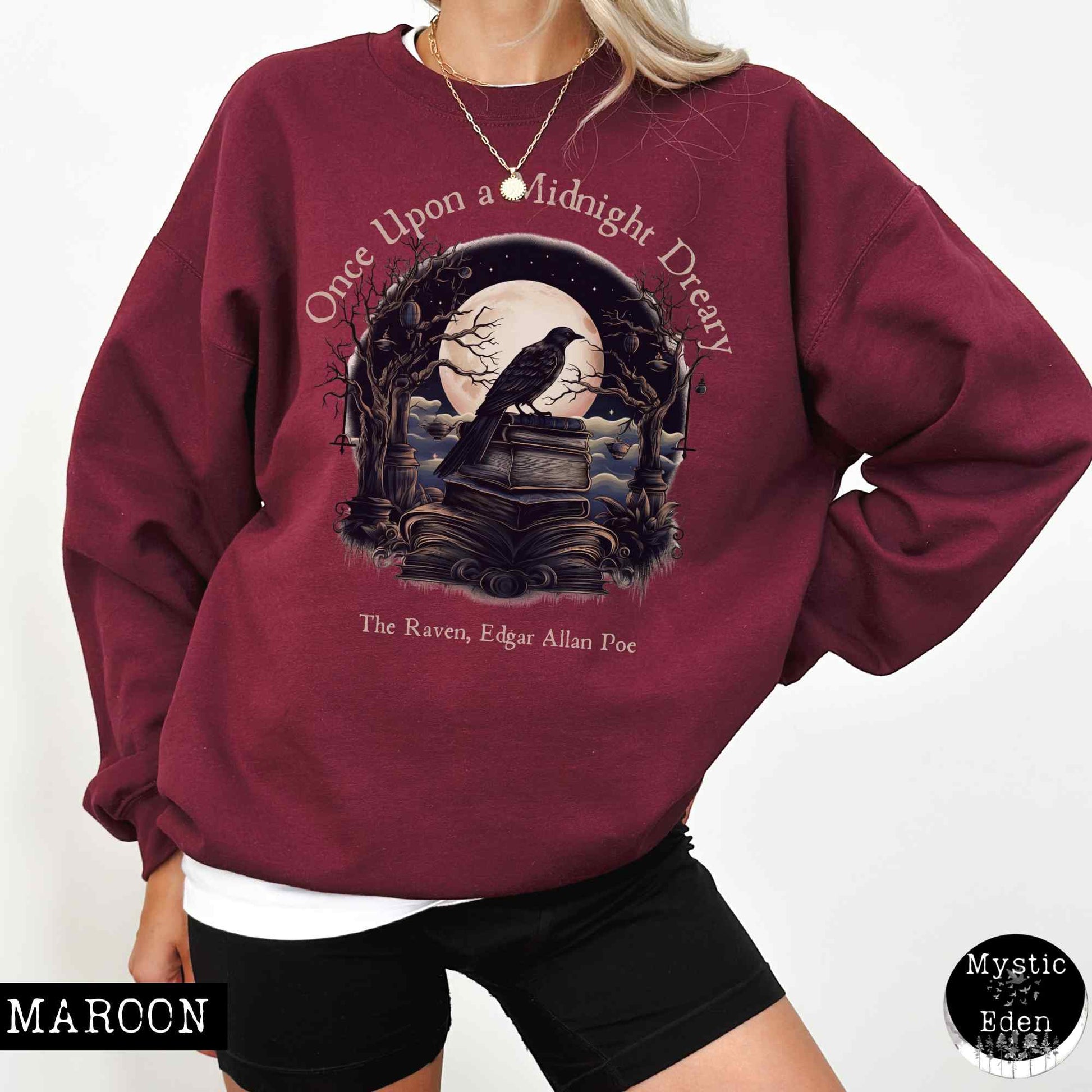 Sweatshirt Edgar Allan Poe Sweatshirt - Once upon a midnight dreary The Mystic Eden