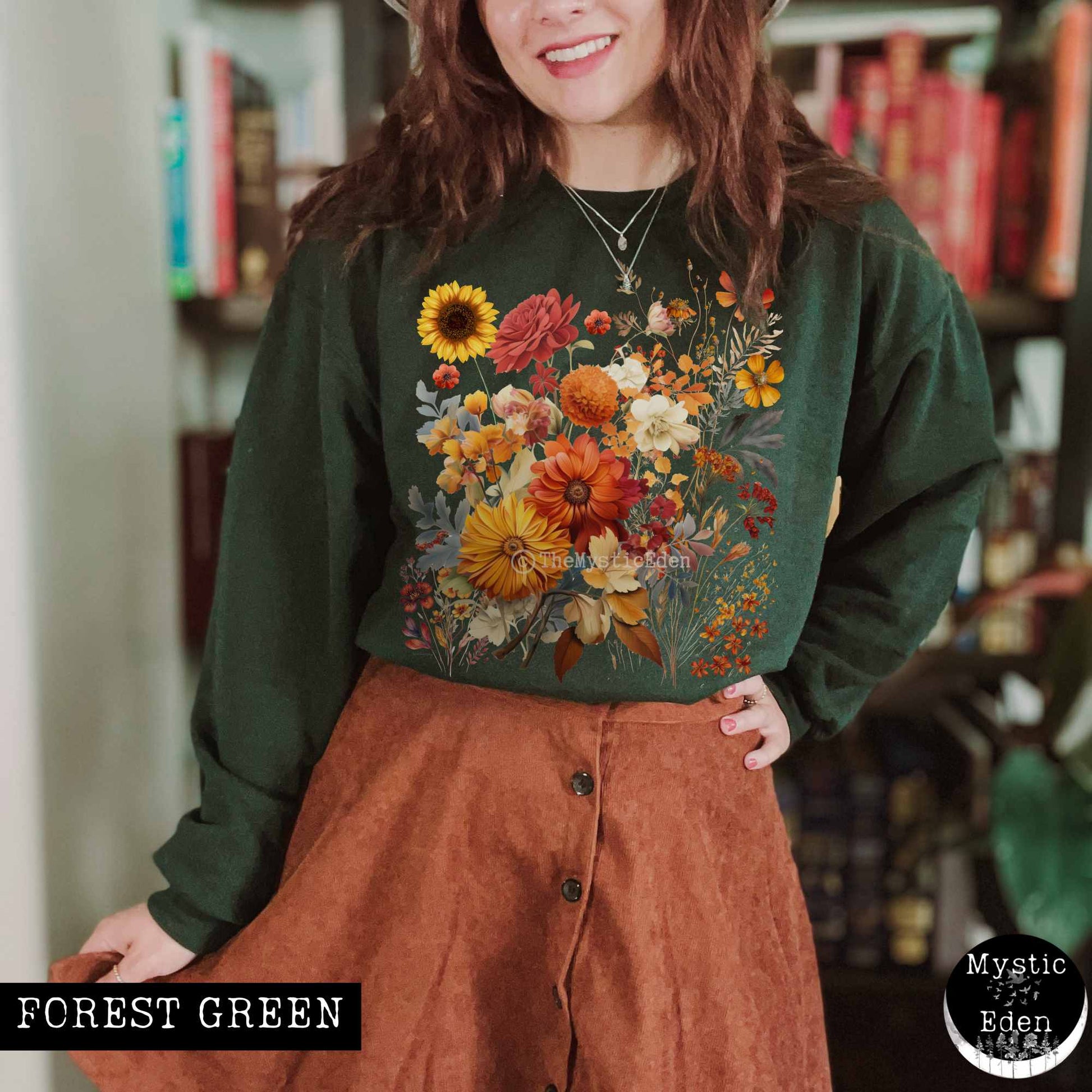 Sweatshirt Forest Green / S Vintage cottagecore fall aesthetic floral sweatshirt The Mystic Eden