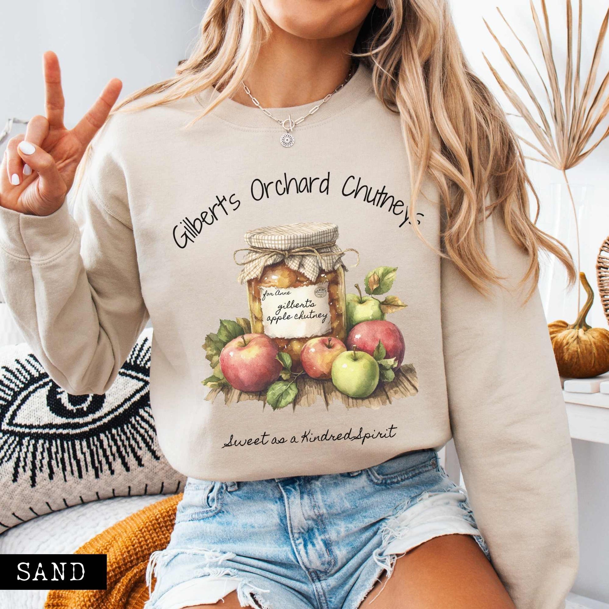 Sweatshirt Gilbert's Orchard Chutneys Sweatshirt The Mystic Eden