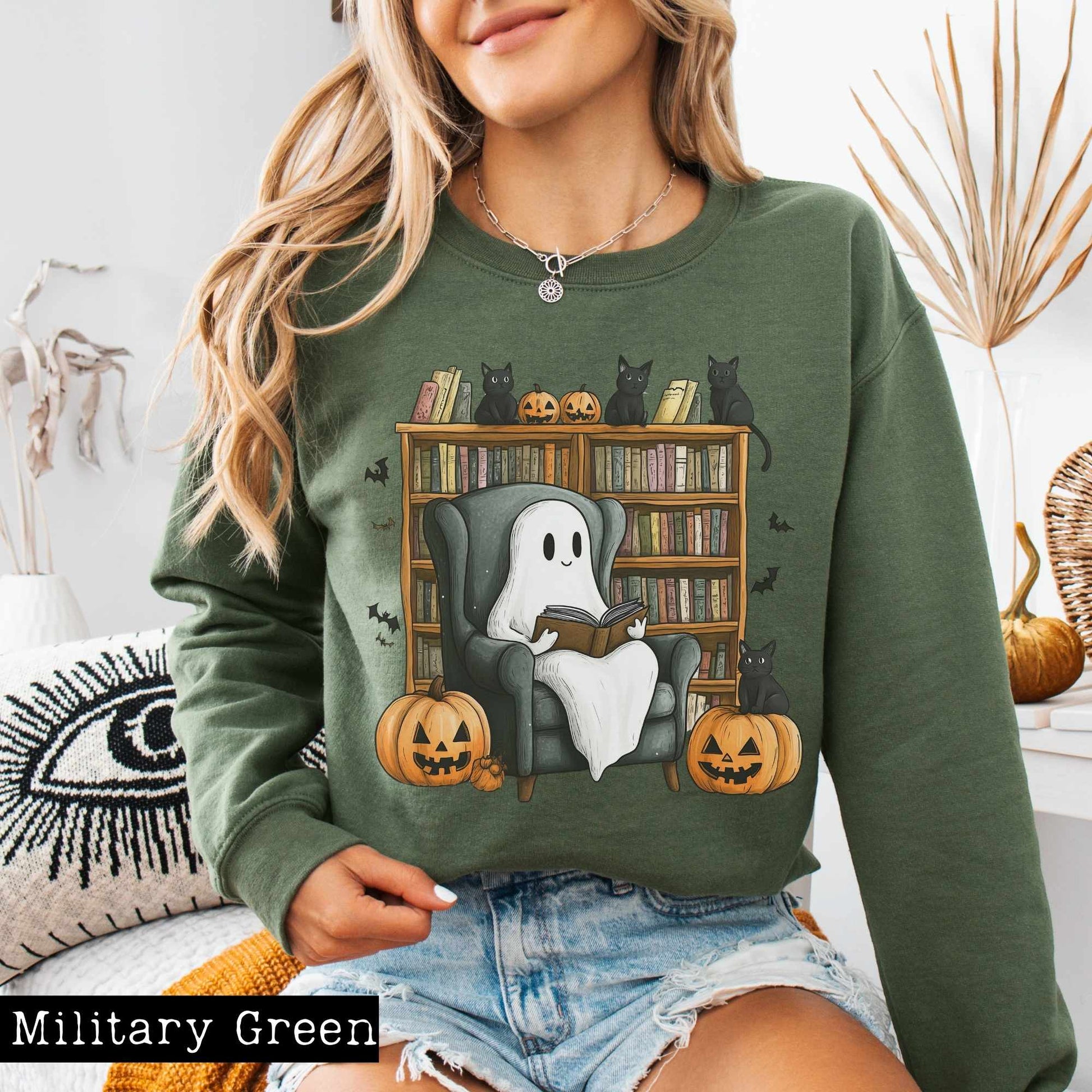 Sweatshirt Happy Reading Ghosts with Black Cats Sweatshirt The Mystic Eden