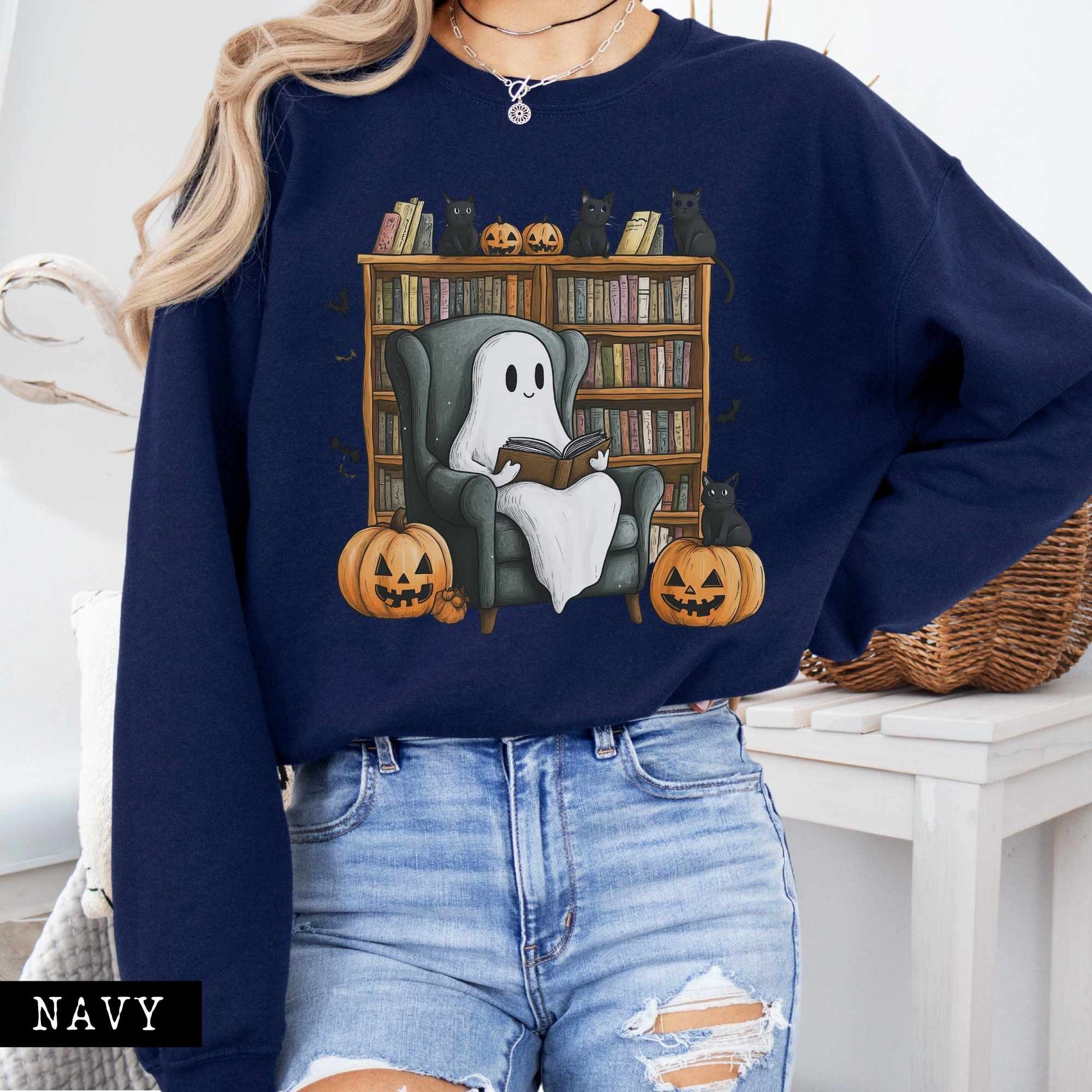 Sweatshirt Happy Reading Ghosts with Black Cats Sweatshirt The Mystic Eden