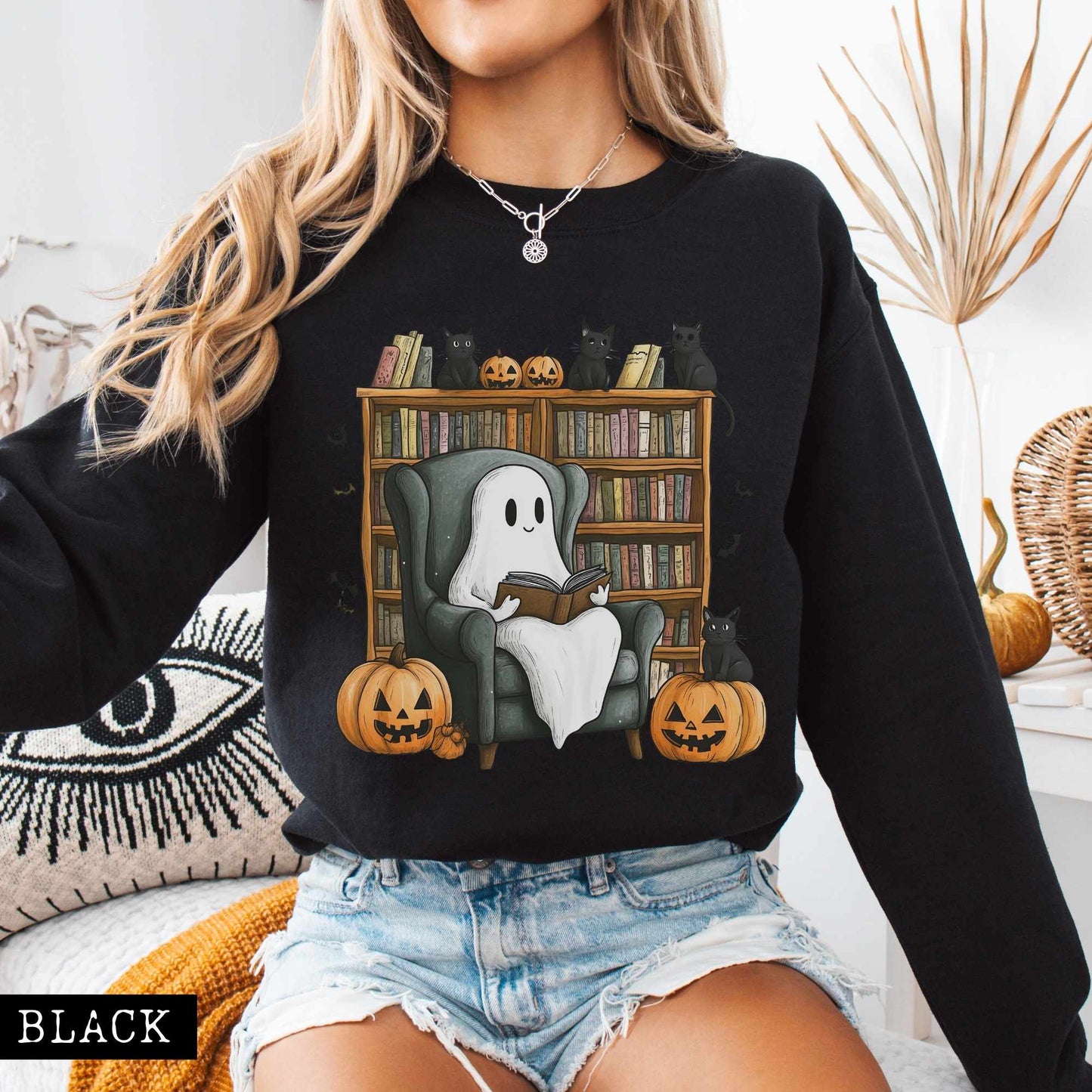 Sweatshirt Happy Reading Ghosts with Black Cats Sweatshirt The Mystic Eden
