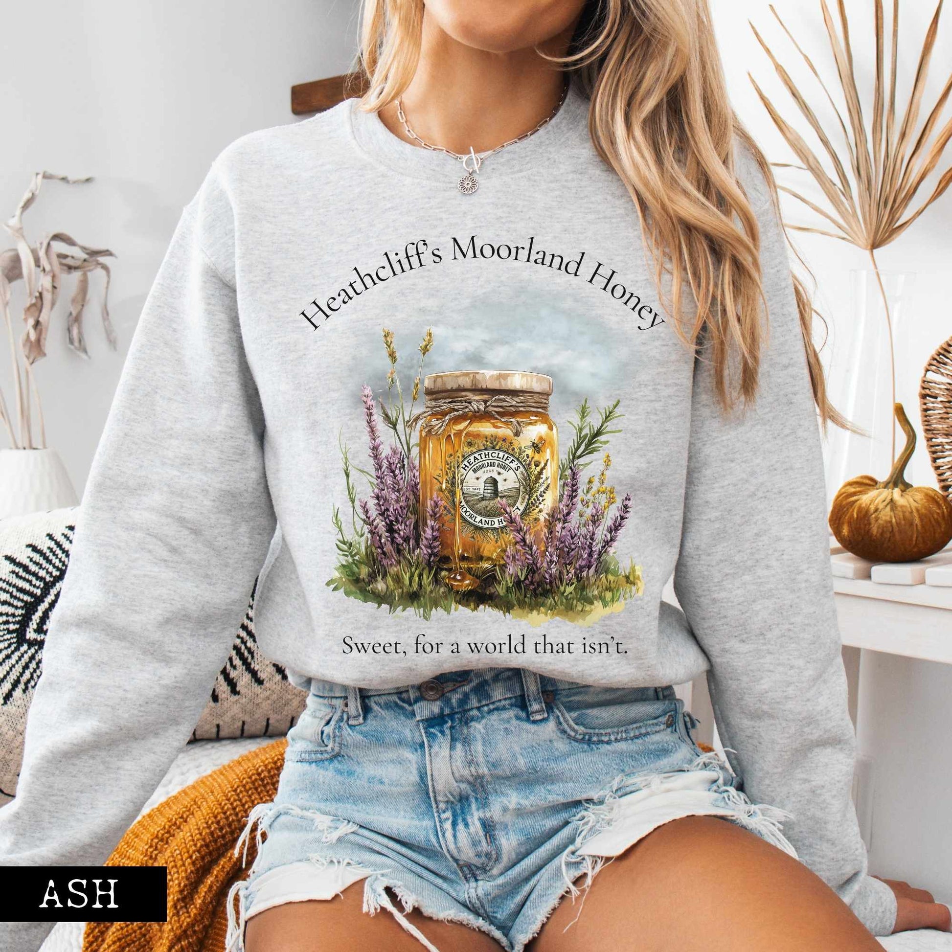 Sweatshirt Heathcliff's Moorland Honey Sweatshirt The Mystic Eden