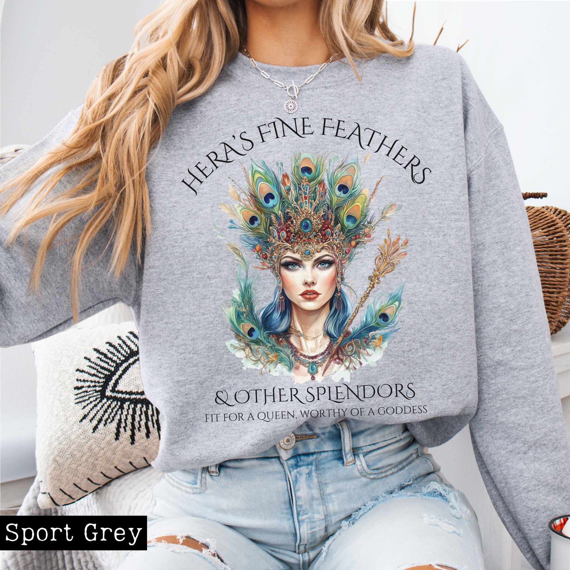Sweatshirt Hera's Fine Feathers & Other Splendors Sweatshirt The Mystic Eden