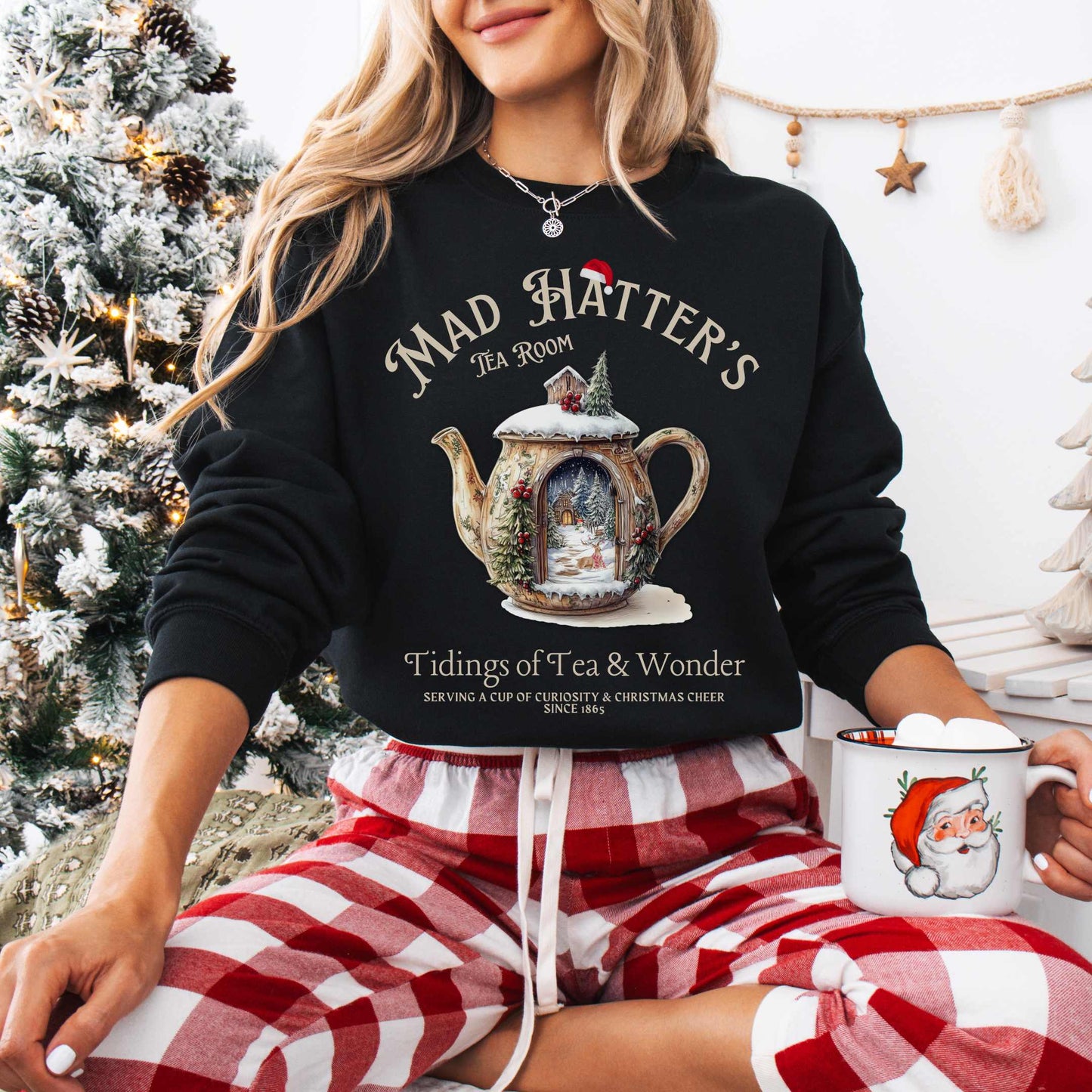 Sweatshirt Mad Hatter's Tea Room Christmas Edition Sweatshirt The Mystic Eden