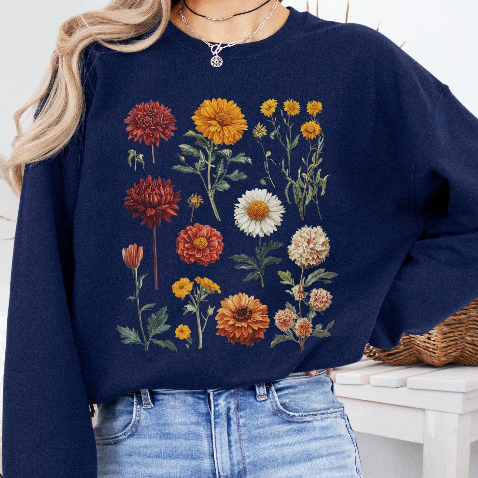 Sweatshirt Navy / S Vintage Botanical Floral Sweatshirt The Mystic Eden