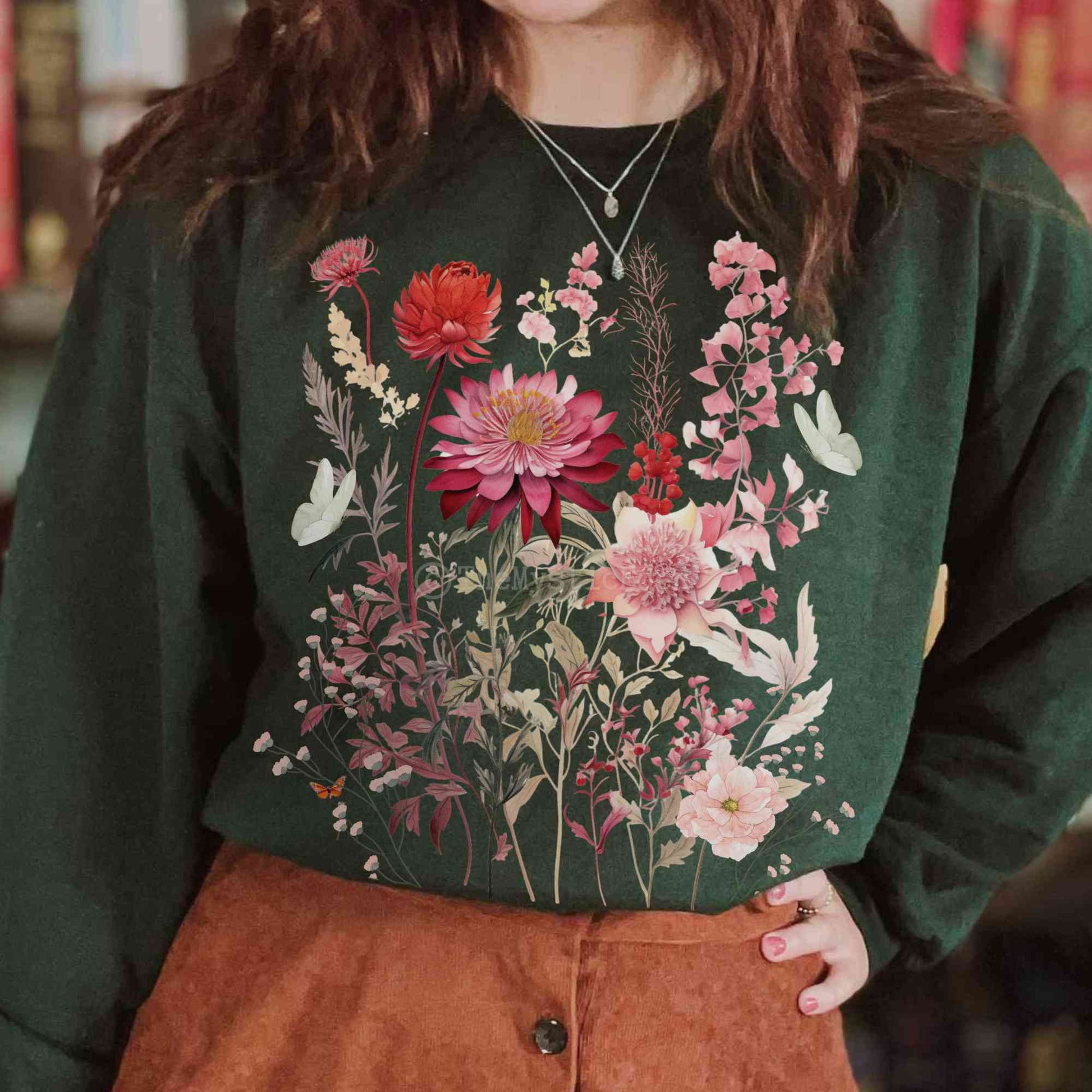 Sweatshirt Pink Floral pressed flowers sweatshirt with butterflies The Mystic Eden