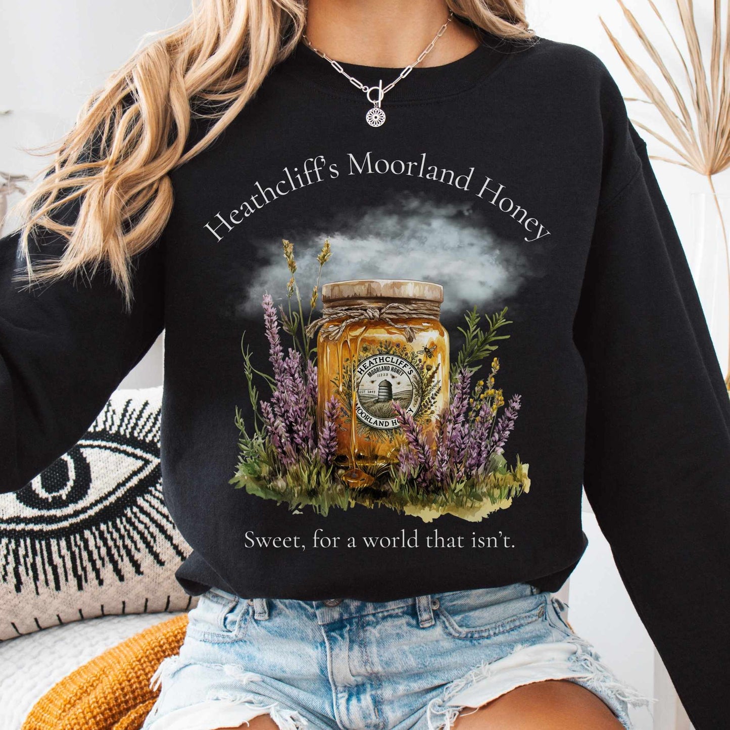 Sweatshirt S / Black Heathcliff's Moorland Honey Sweatshirt The Mystic Eden