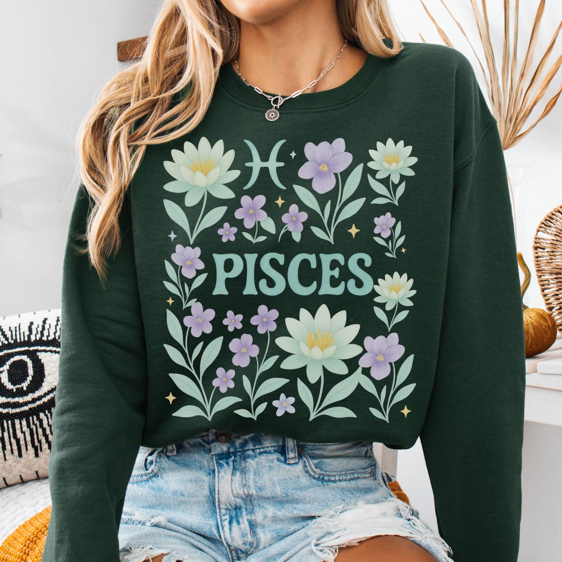 Sweatshirt S / Forest Green Pisces Sweatshirt – Boho Floral Zodiac Pullover The Mystic Eden