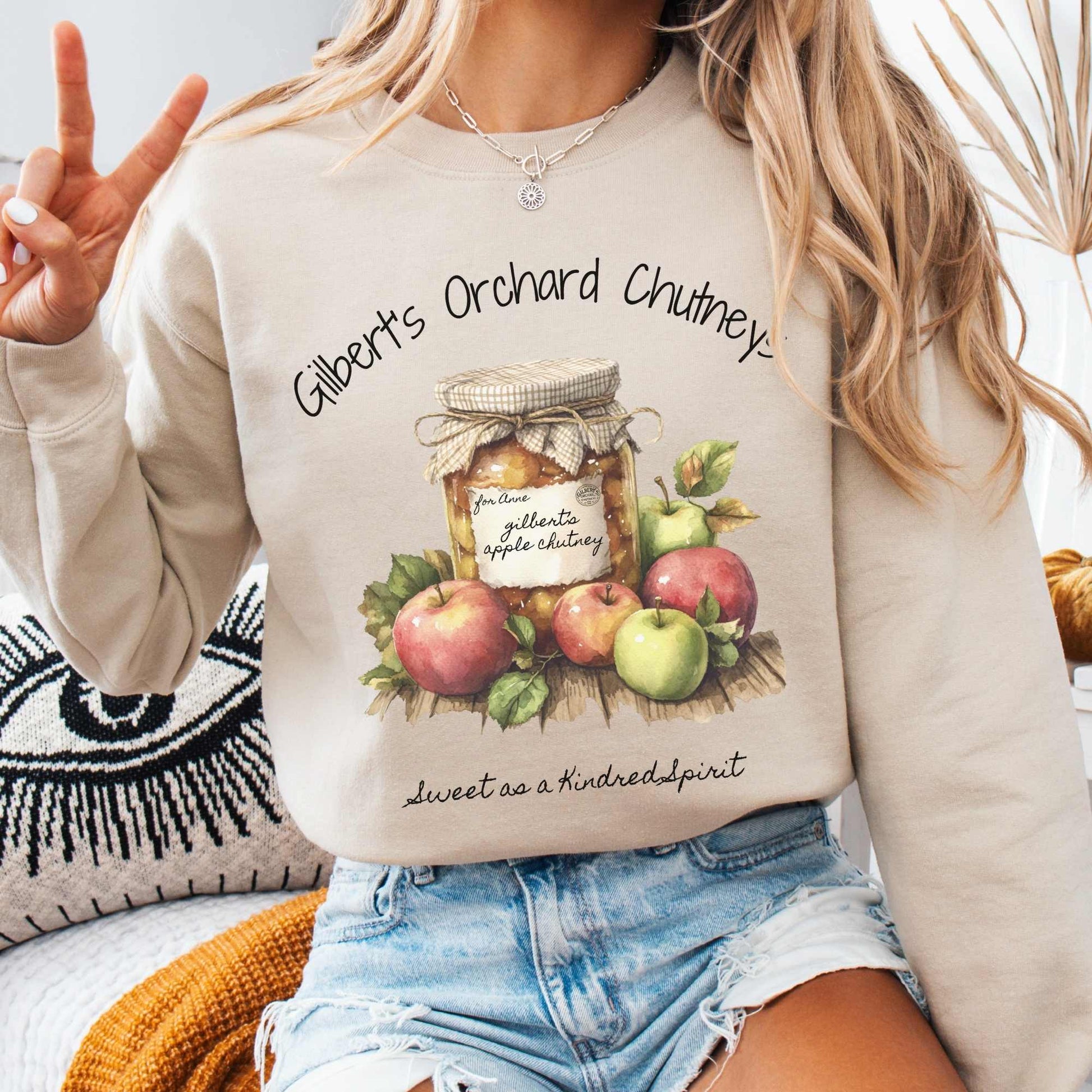 Sweatshirt S / Sand Gilbert's Orchard Chutneys Sweatshirt The Mystic Eden