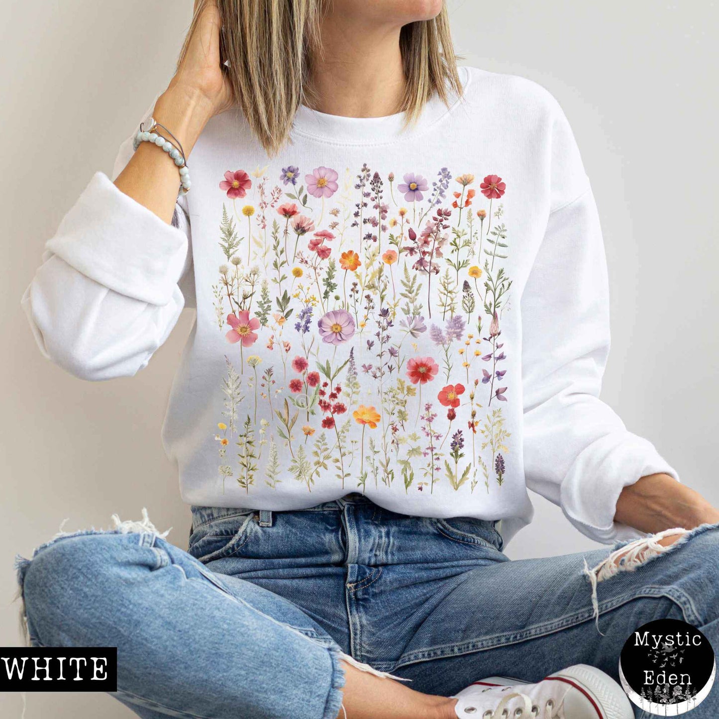 Sweatshirt S / White Cottagecore Wildflowers Sweatshirt The Mystic Eden