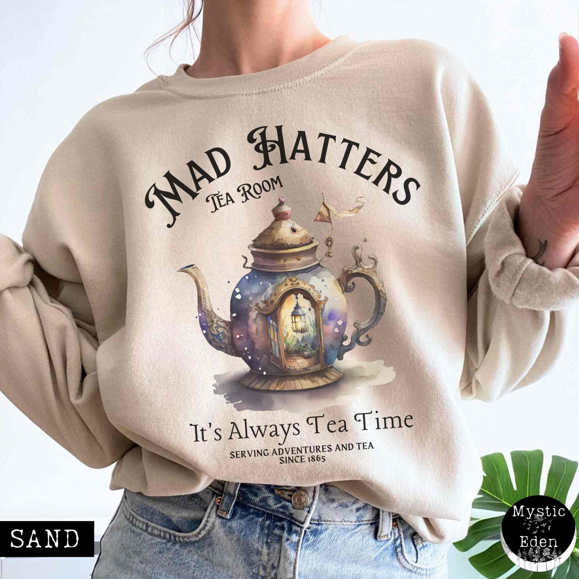 Sweatshirt Sand / S Mad Hatter Sweatshirt Alice in Wonderland Sweater The Mystic Eden