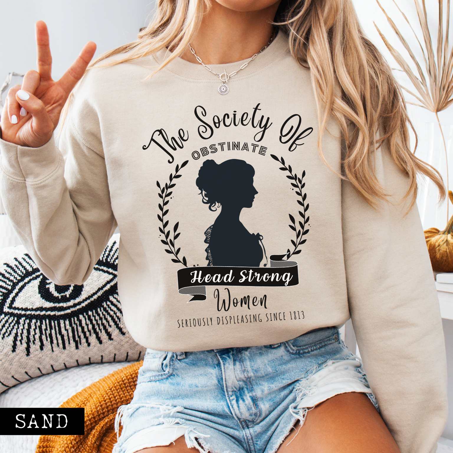Sweatshirt Sand / S The Society of Obstinate Head Strong Women - Jane Austen Sweatshirt The Mystic Eden