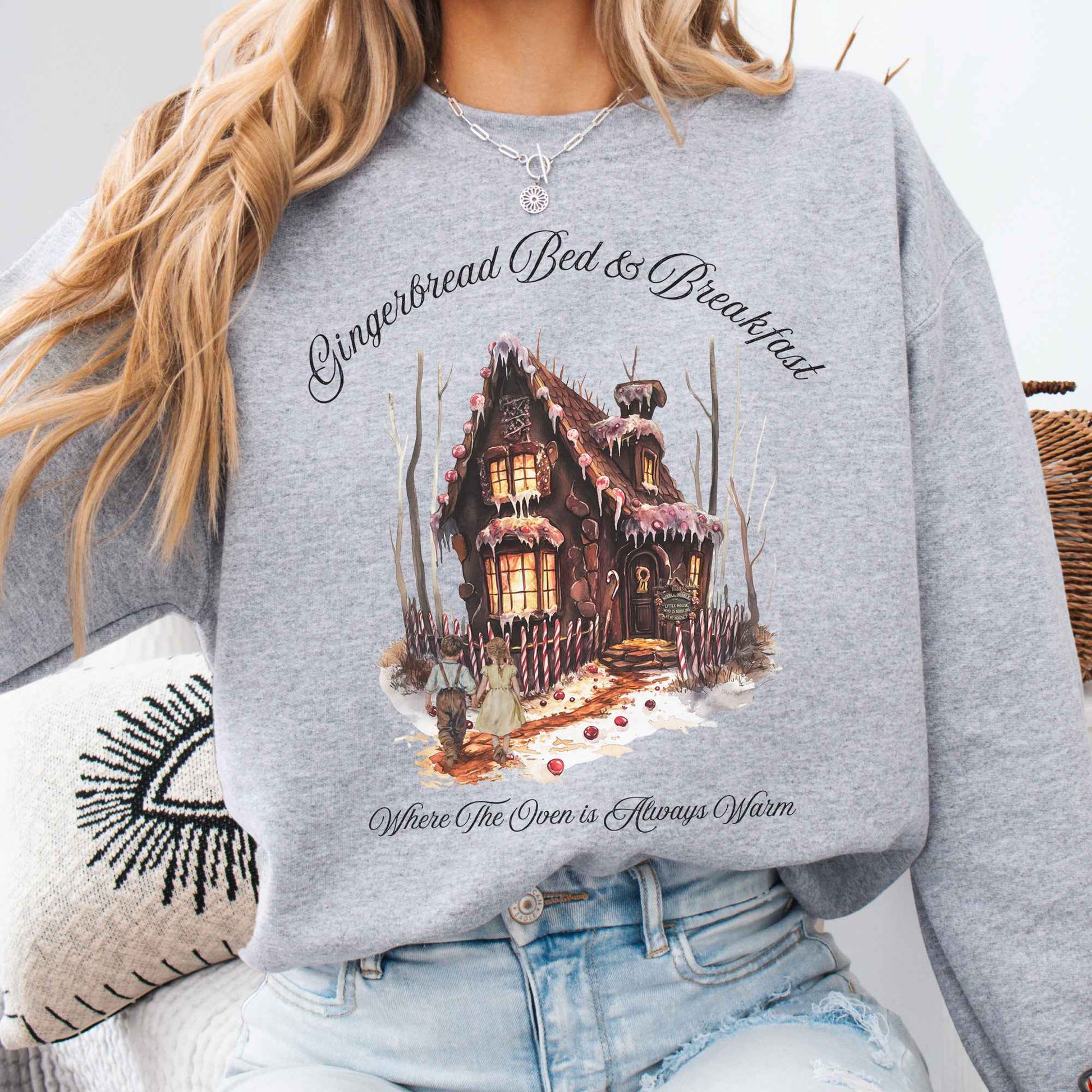 Sweatshirt Sport Grey / S Gingerbread Bed & Breakfast Hansel and Gretel Fairytale Sweatshirt The Mystic Eden