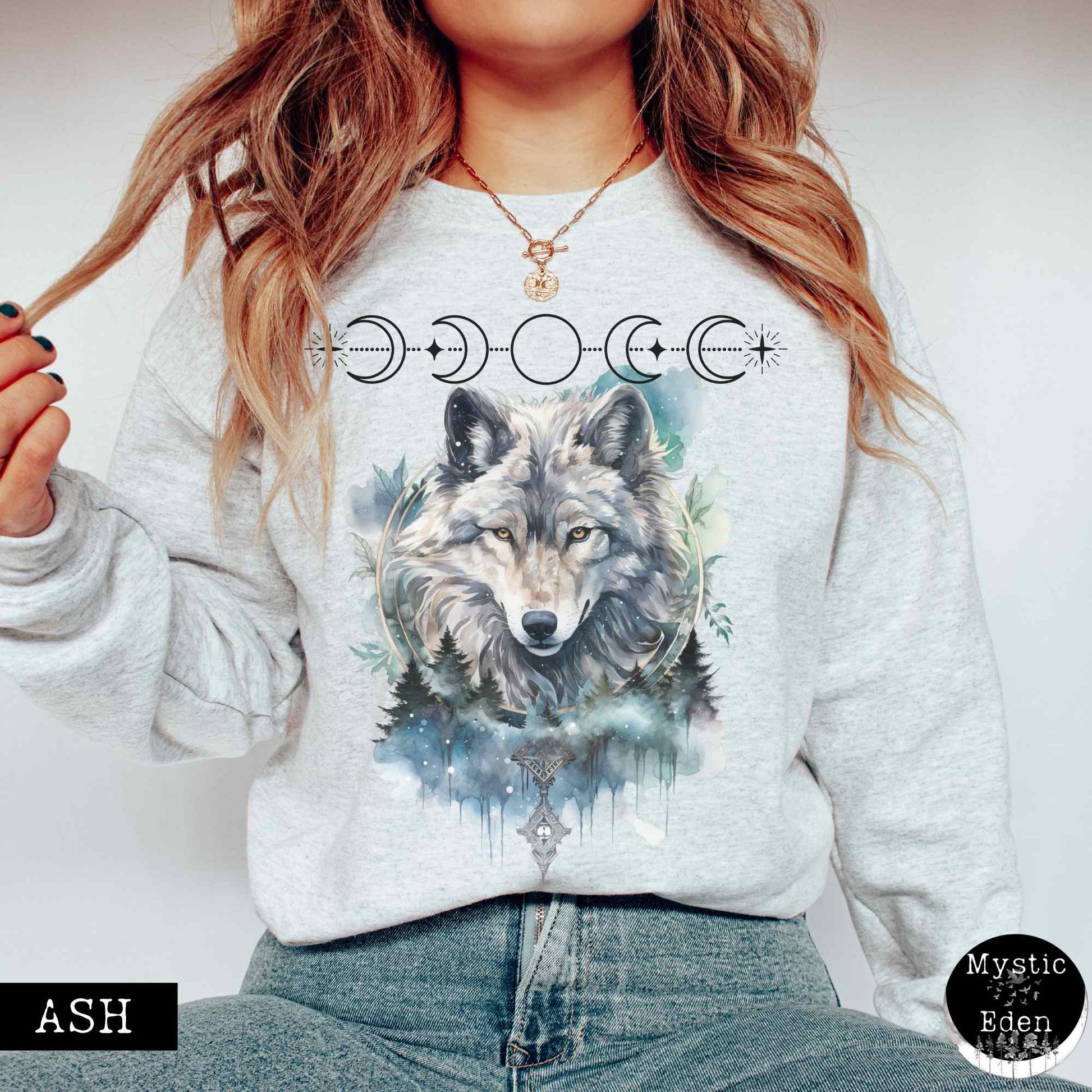 Sweatshirt Whimsical Wolf Sweatshirt The Mystic Eden