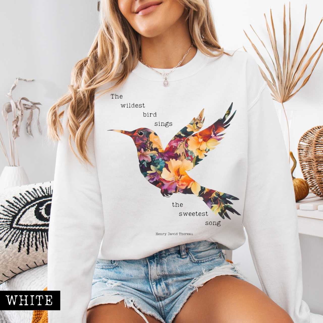 Sweatshirt White / S The Wildest Bird Sings the Sweetest Song - Henry Thoreau Sweatshirt The Mystic Eden