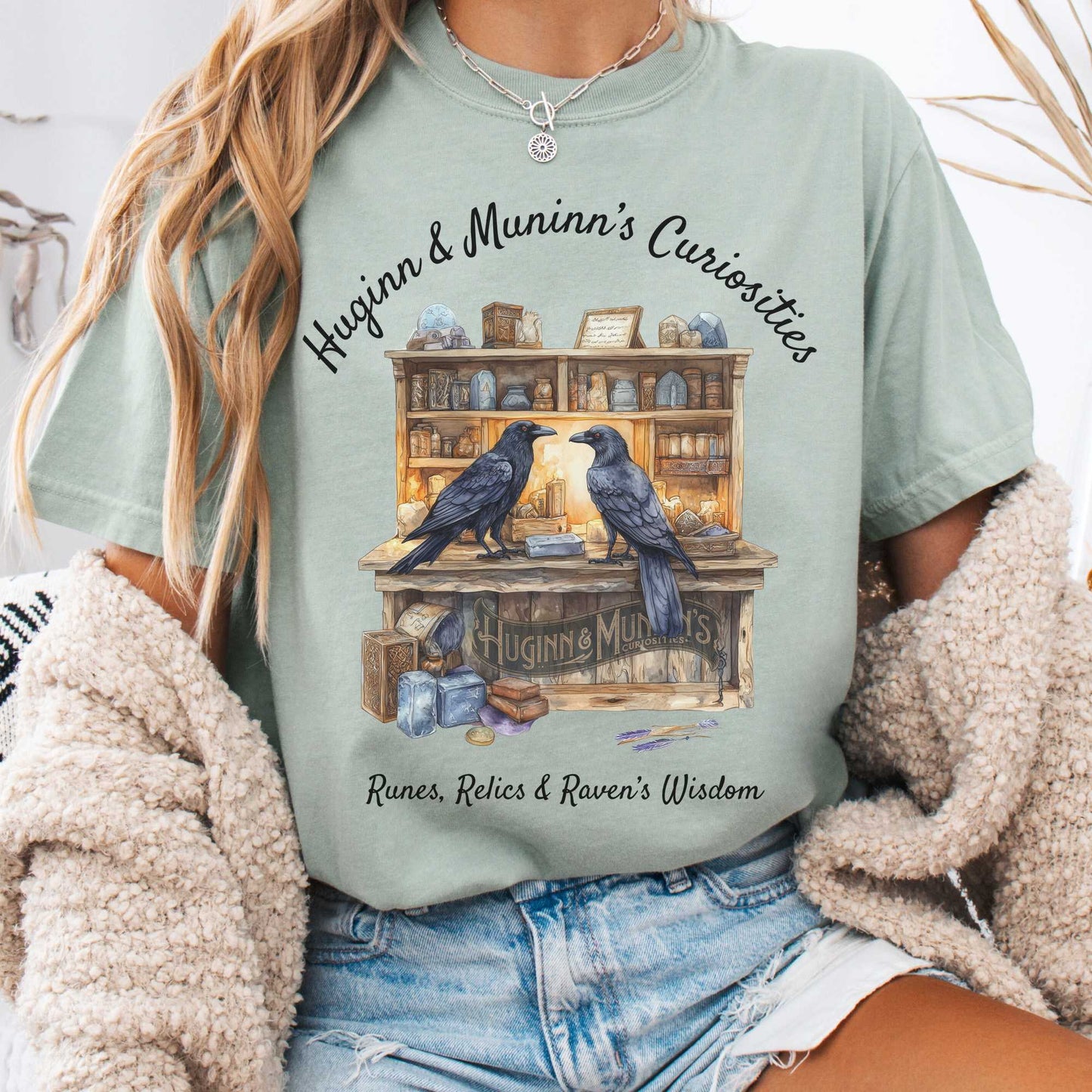 T-Shirt Bay / S Huginn and Muninn's Curiosities Norse Gods Shirt The Mystic Eden