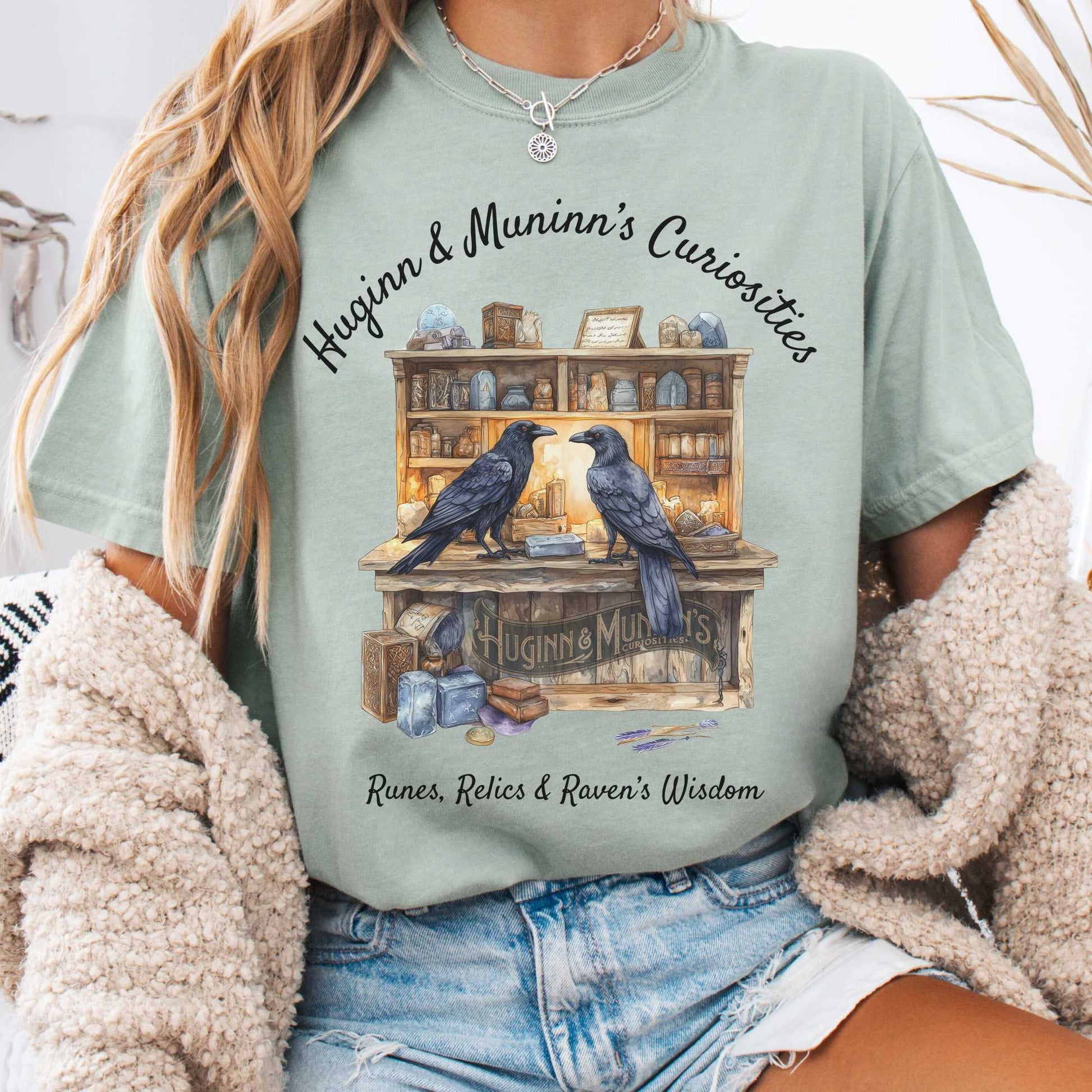 T-Shirt Bay / S Huginn and Muninn's Curiosities Norse Gods Shirt The Mystic Eden
