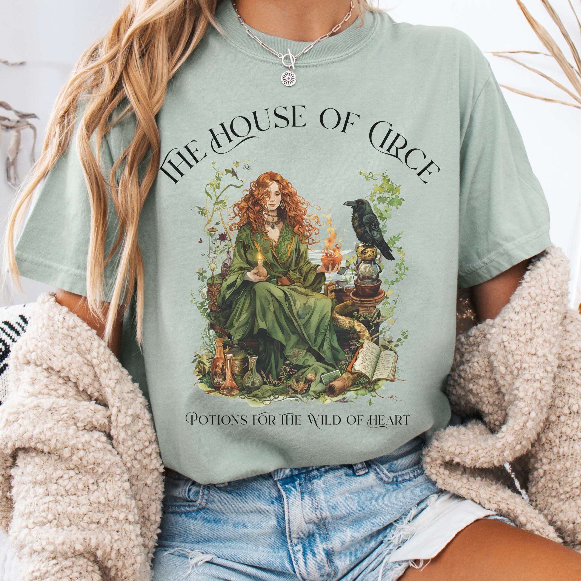 T-Shirt Bay / S The House of Circe T-Shirt β Potions & Magic Tee The Mystic Eden
