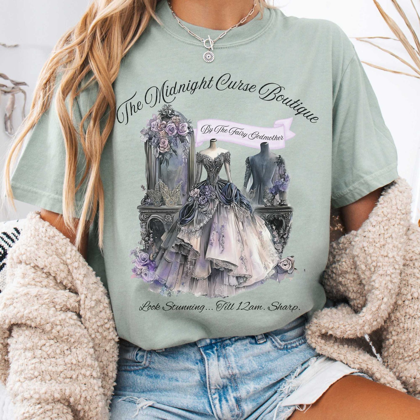T-Shirt Bay / S The Midnight Curse Boutique Fairytale Shirt The Mystic Eden