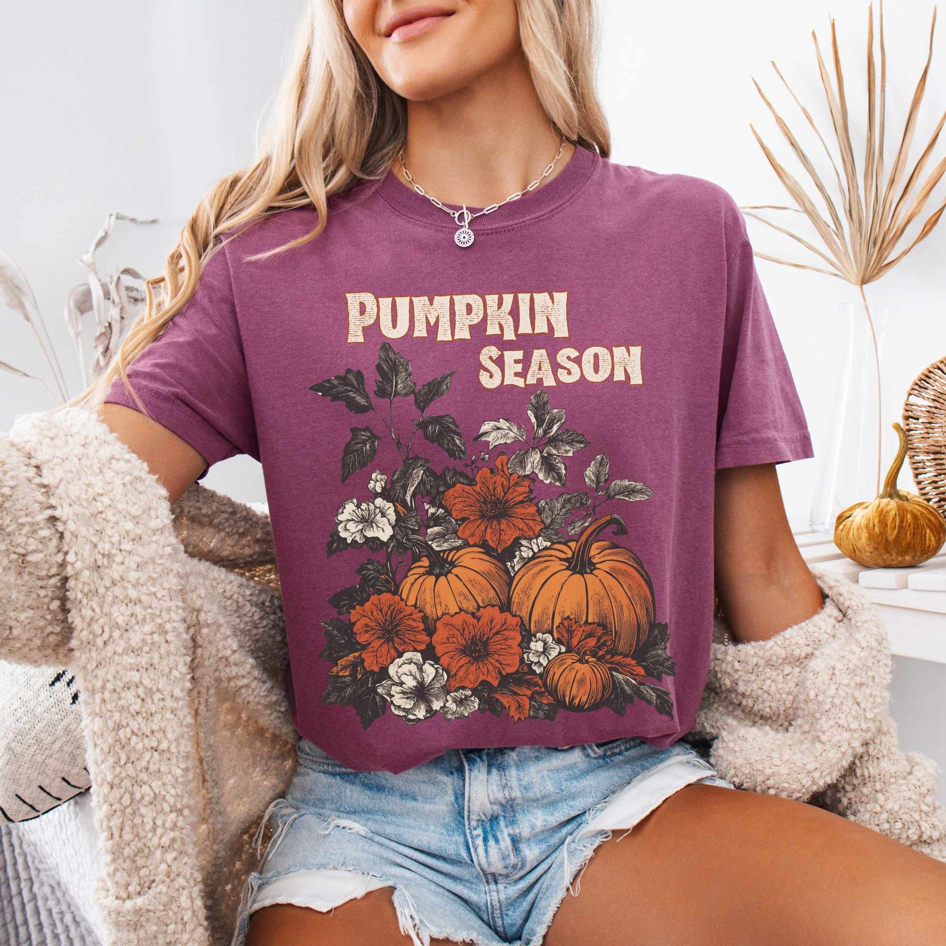 T-Shirt Berry / S Pumpkin Season Cottagecore Fall Tee The Mystic Eden