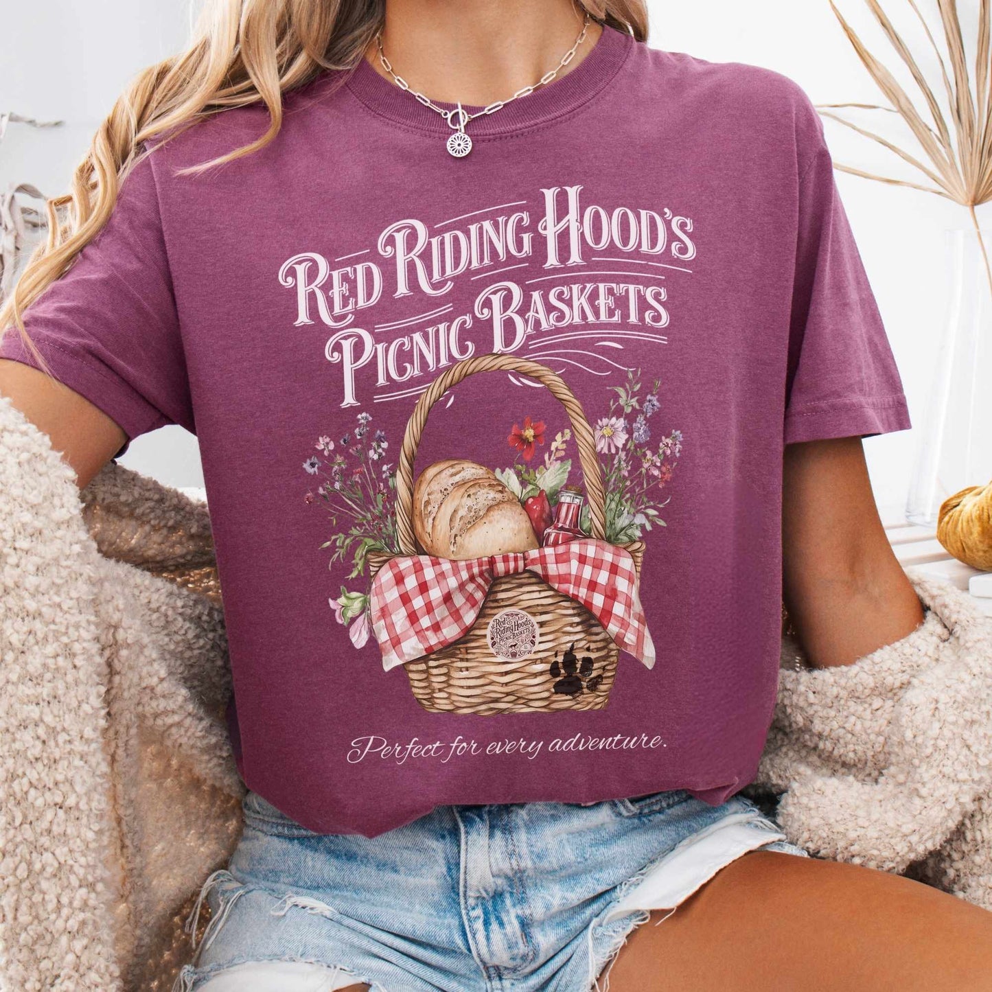 T-Shirt Berry / S Red Riding Hood's Picnic Baskets Shirt The Mystic Eden