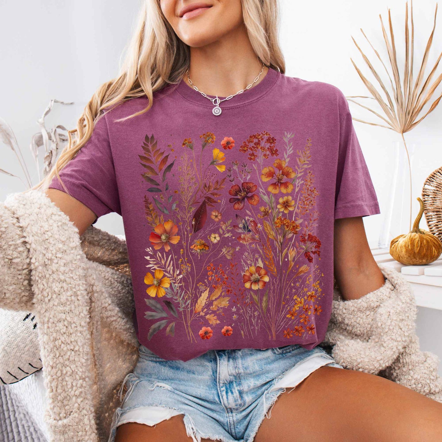 T-Shirt Berry / S Vintage cottagecore fall wildflowers shirt The Mystic Eden