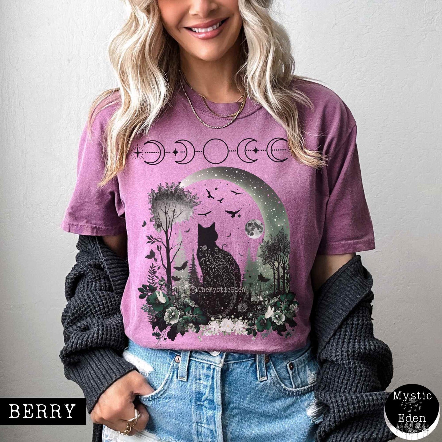 T-Shirt Berry / S Vintage Witchy Black Cat Shirt The Mystic Eden