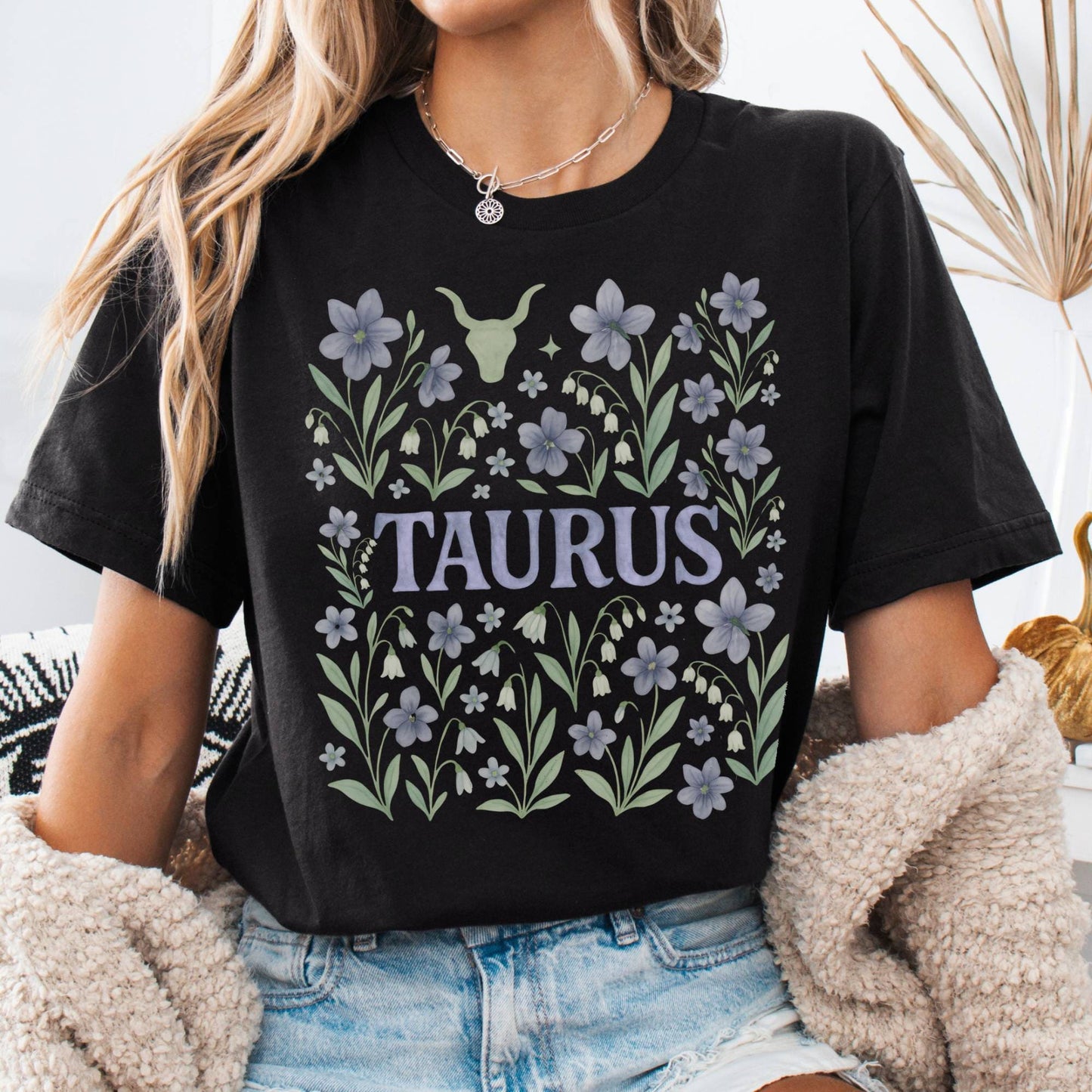 T-Shirt Black / S Taurus Bella T-Shirt – Retro Floral Zodiac Tee The Mystic Eden