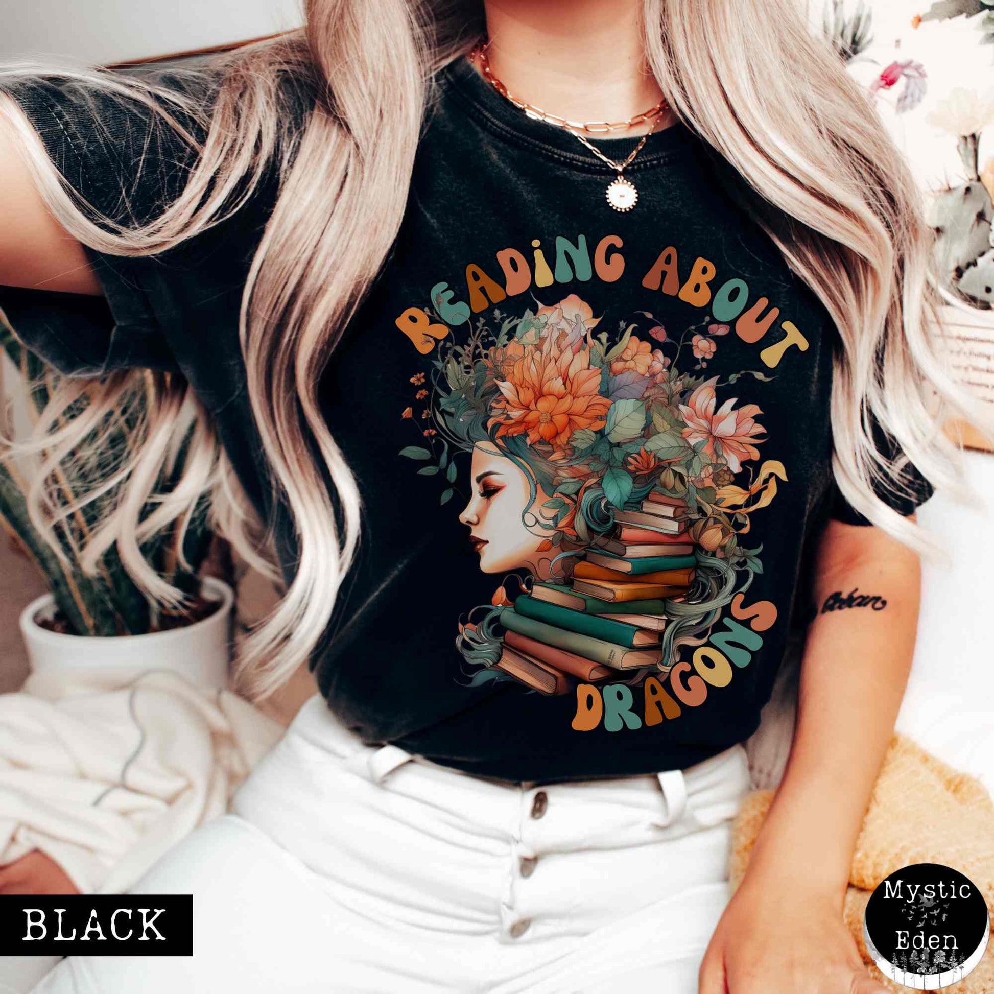 T-Shirt Black / S Vintage Reading About Dragons Bookish T-Shirt The Mystic Eden