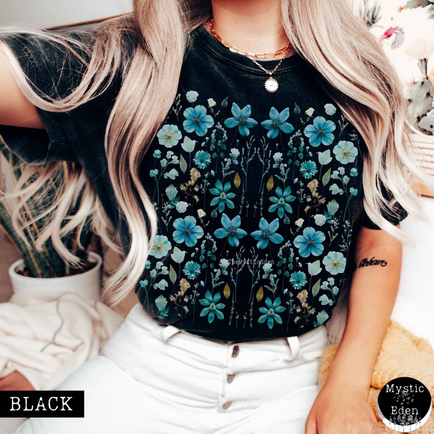 T-Shirt Black / S Vintage turquoise wildflower shirt The Mystic Eden