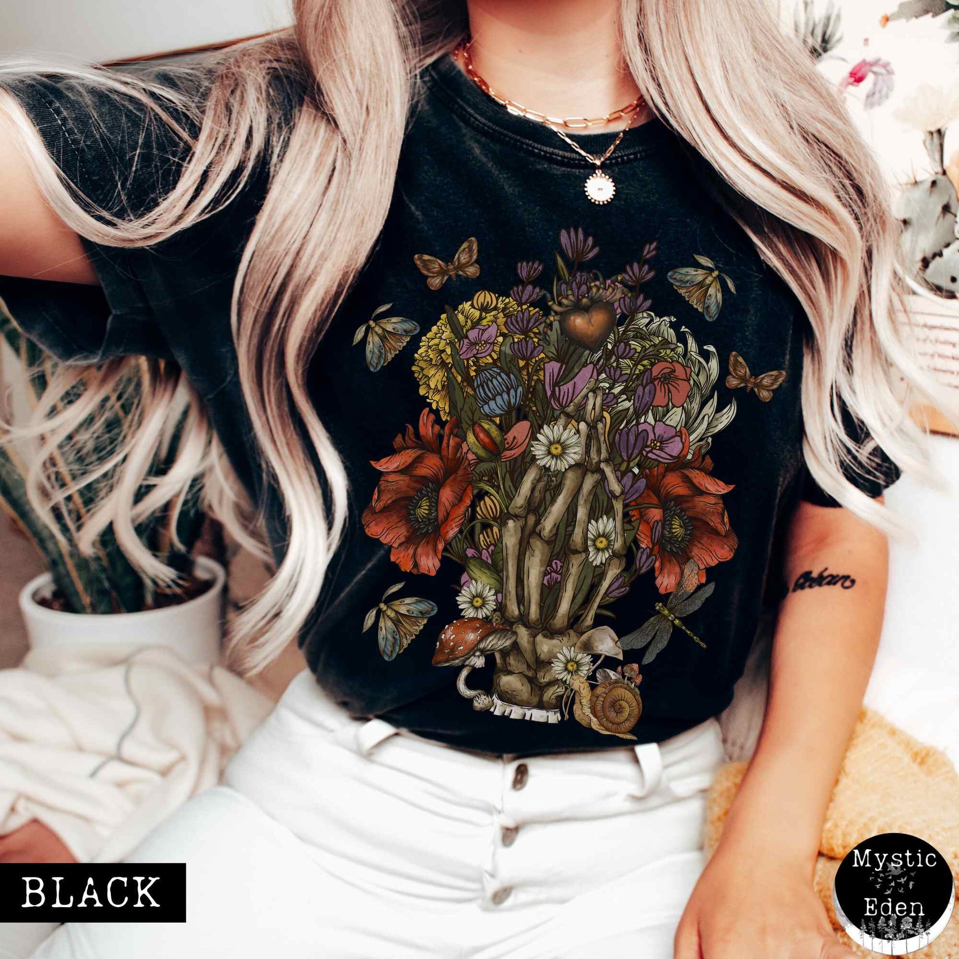 T-Shirt Black / S Witchy goblincore shirt The Mystic Eden