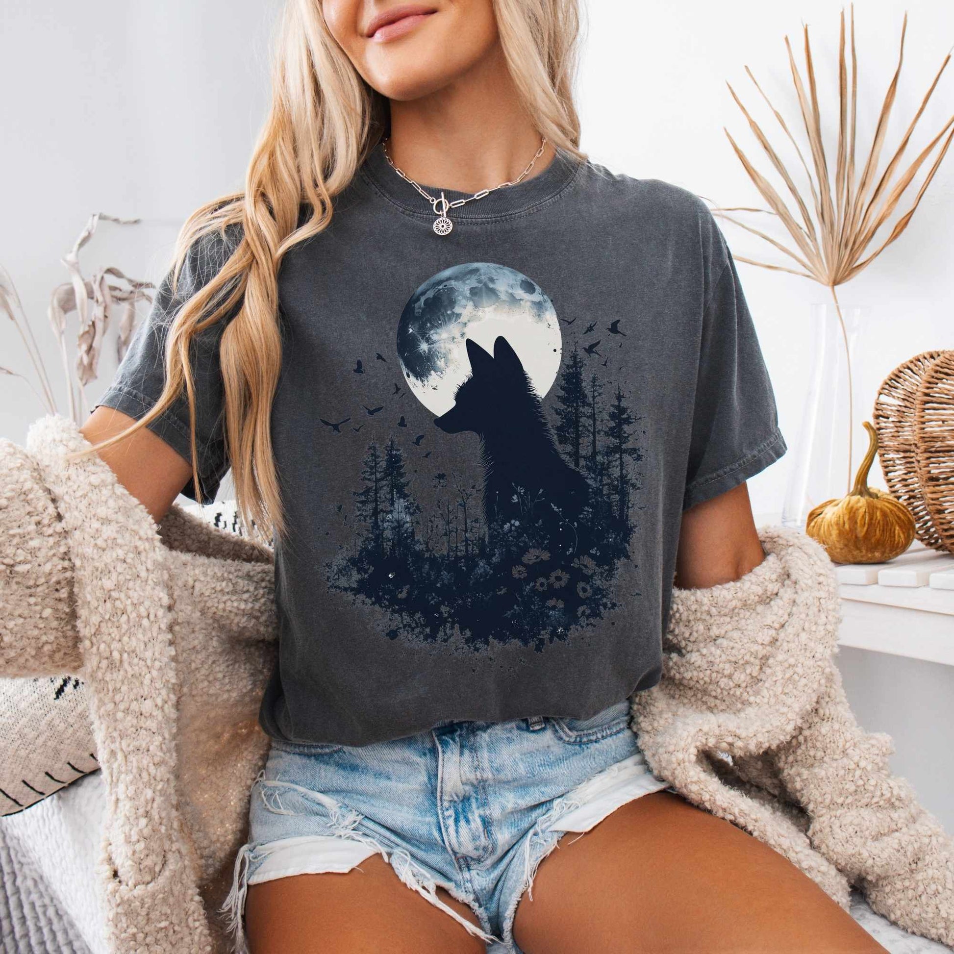 T-Shirt Black Silhouette Moonlit Fox Shirt The Mystic Eden