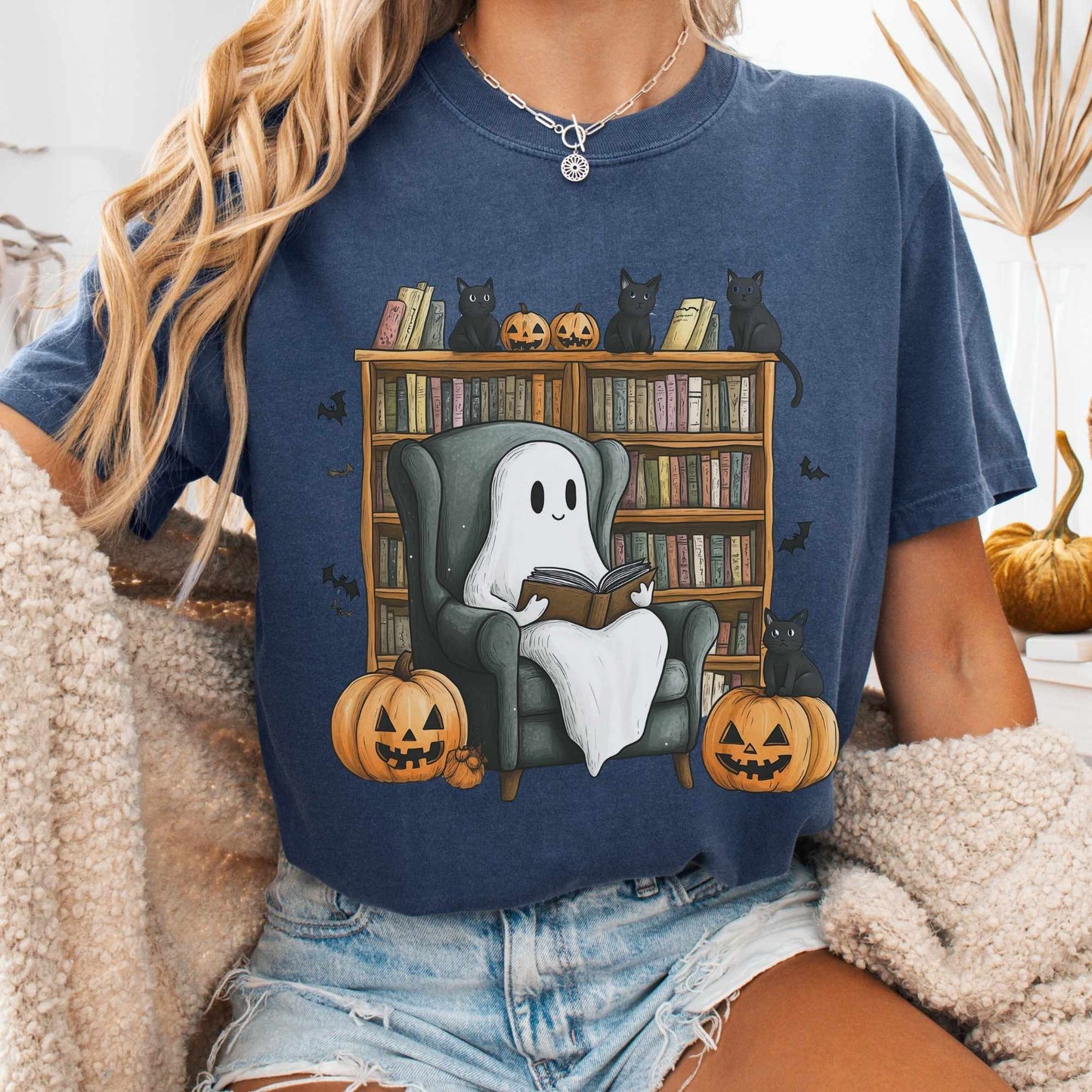 T-Shirt Denim / S Cute Reading Ghosts & Black Cats Shirt The Mystic Eden