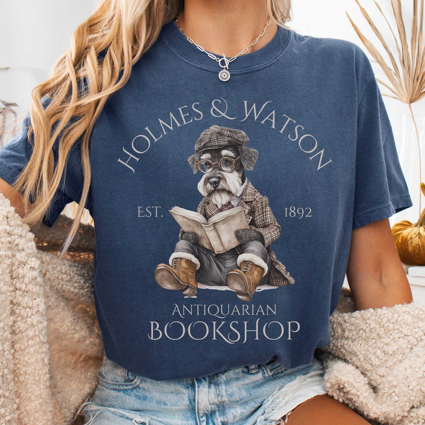 T-Shirt Denim / S Holmes & Watson Antiquarian Bookshop Sherlock Dog Shirt The Mystic Eden