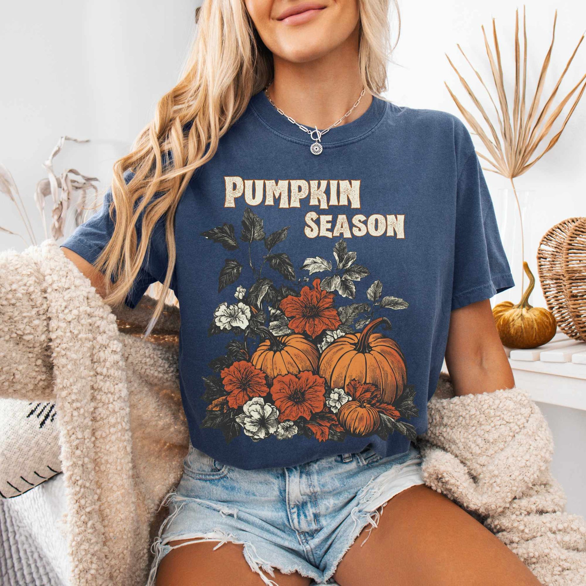 T-Shirt Denim / S Pumpkin Season Cottagecore Fall Tee The Mystic Eden