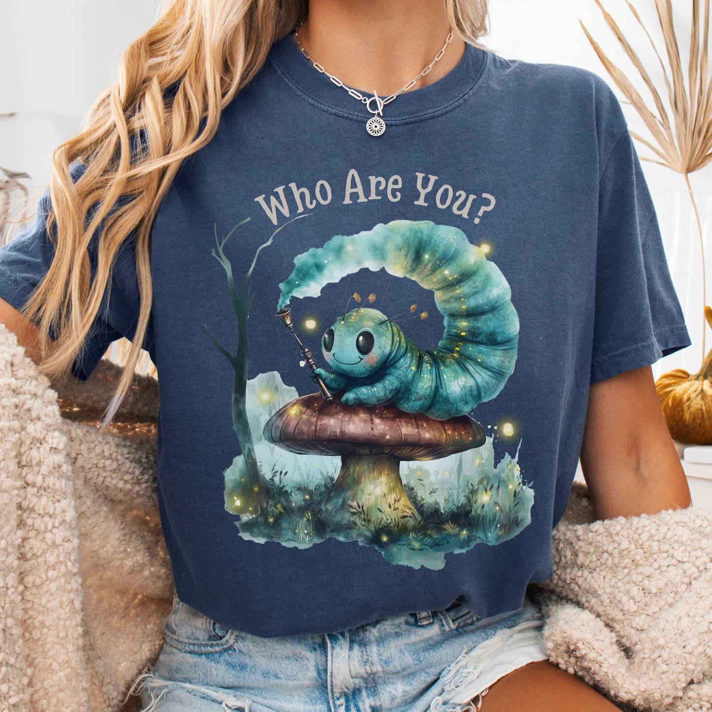 T-Shirt Denim / S Who Are You Caterpillar Shirt - Alice's Adventures in Wonderland The Mystic Eden