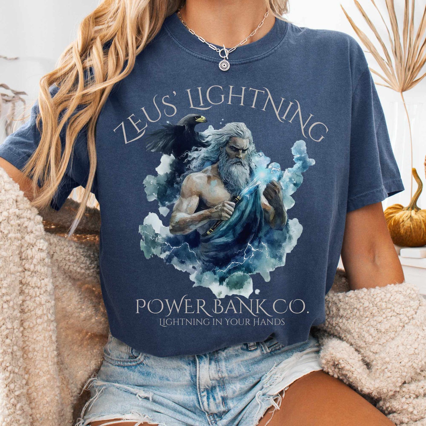 T-Shirt Denim / S Zeus' Lightning Power Bank Co. Tee The Mystic Eden