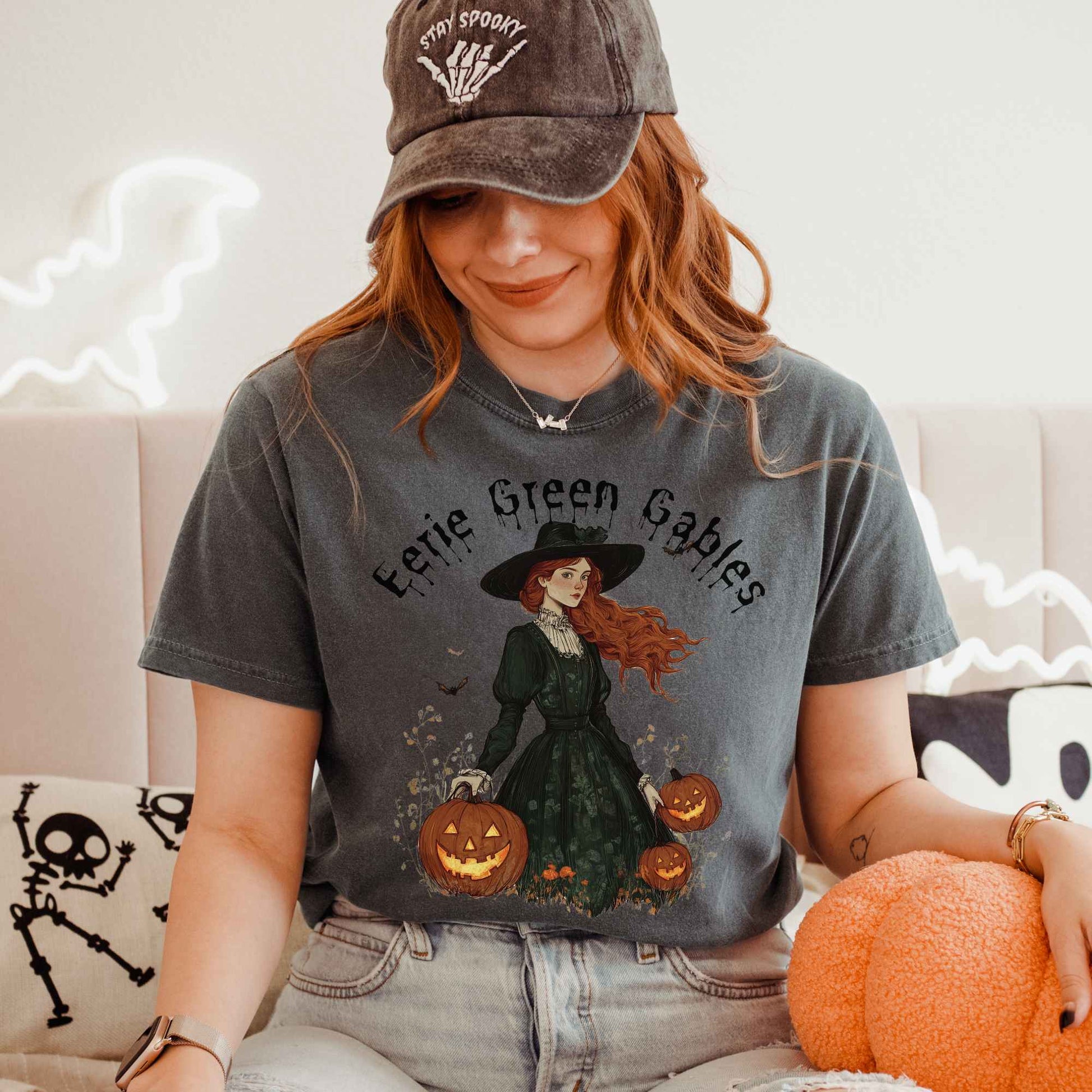 T-Shirt Eerie Green Gables Halloween Shirt The Mystic Eden