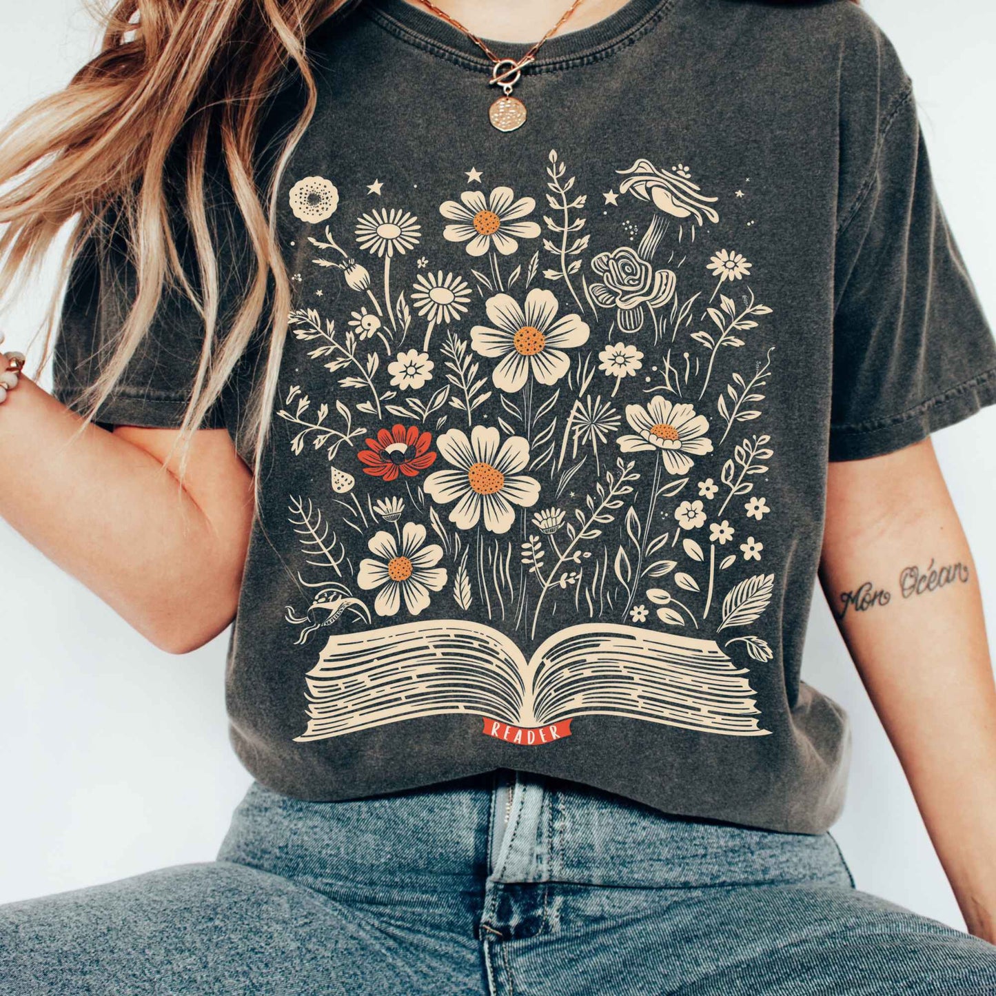 T-Shirt Floral Book Reader Tee The Mystic Eden